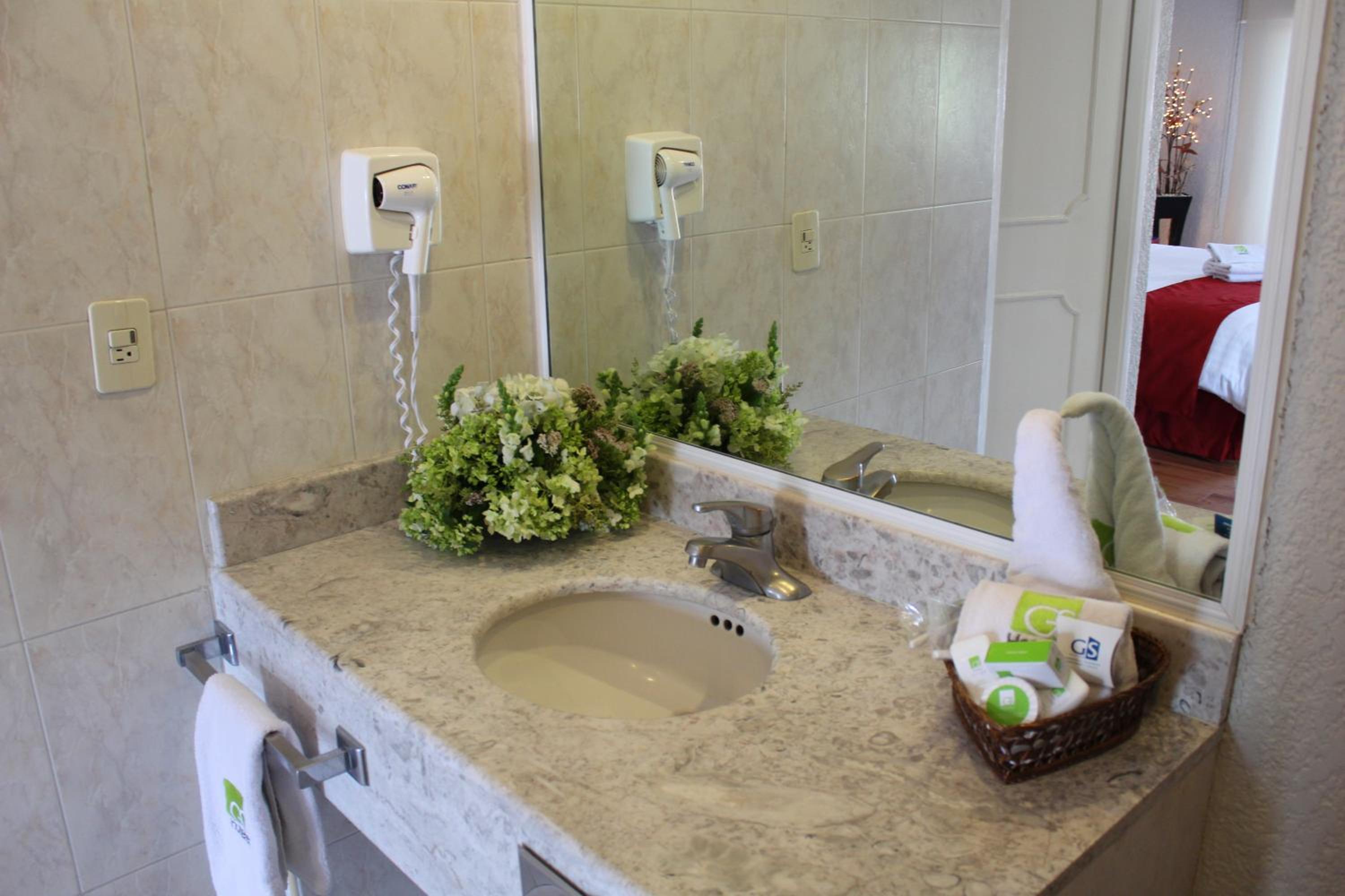 Standard Room - Photo 4