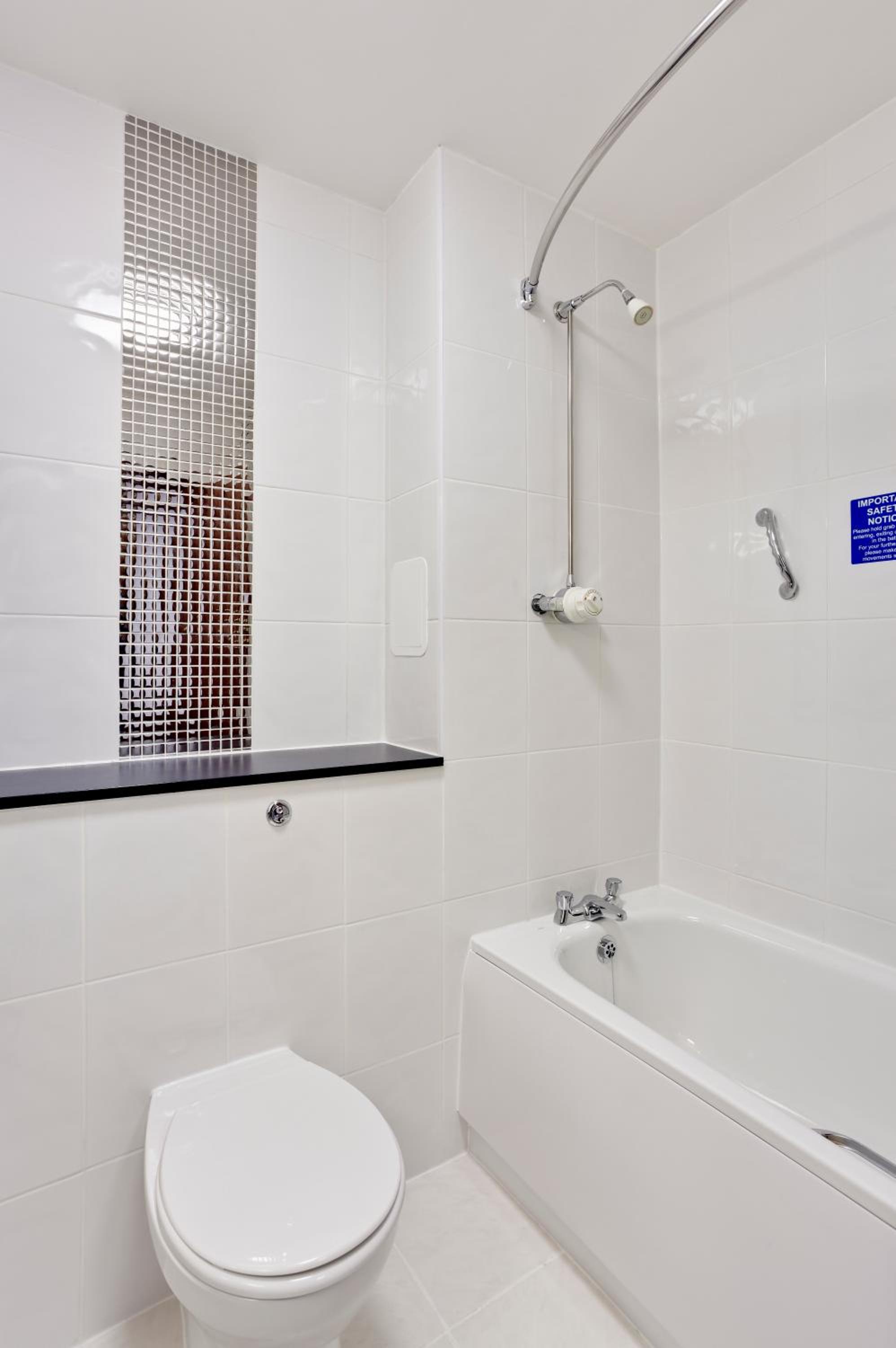 Superior Double Room - Non-Smoking - Photo 7