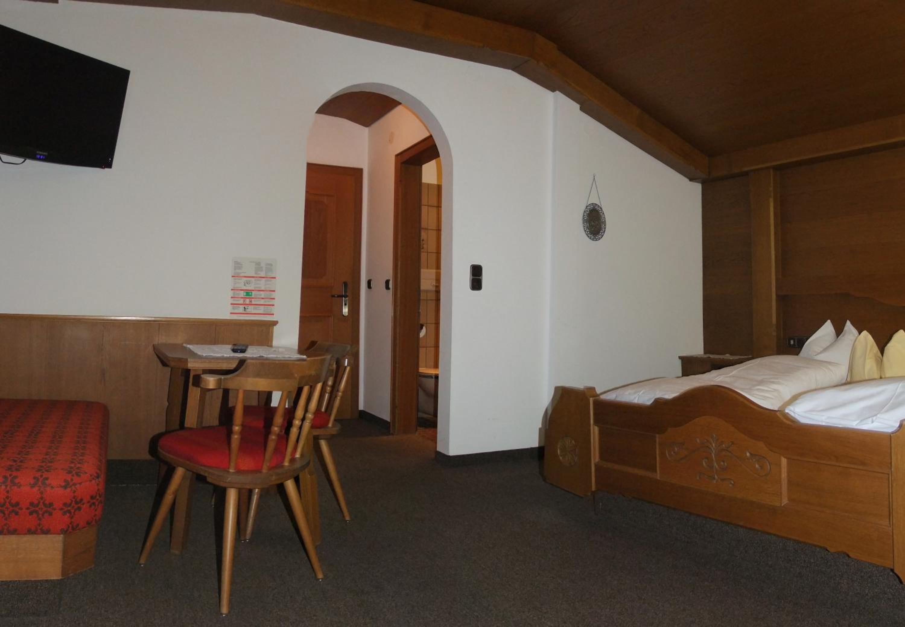 Double Room - Photo 1