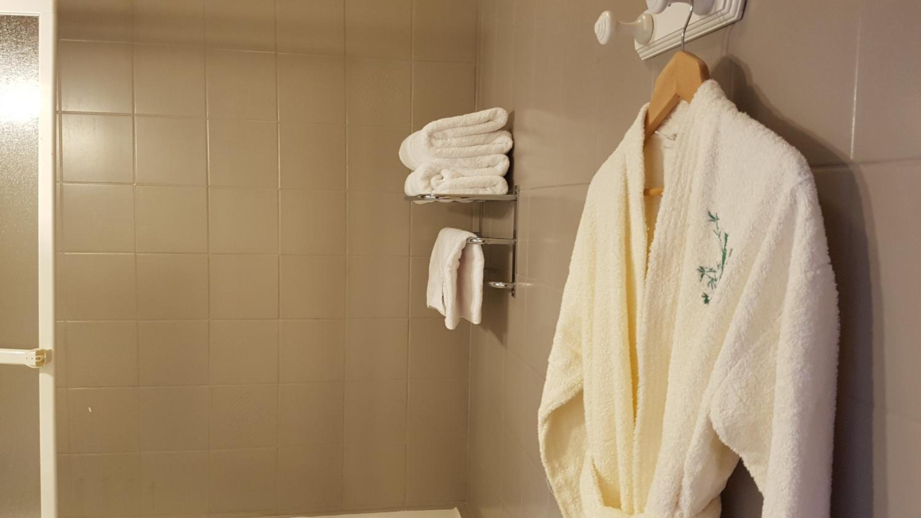 Executive Double Room - Photo 2