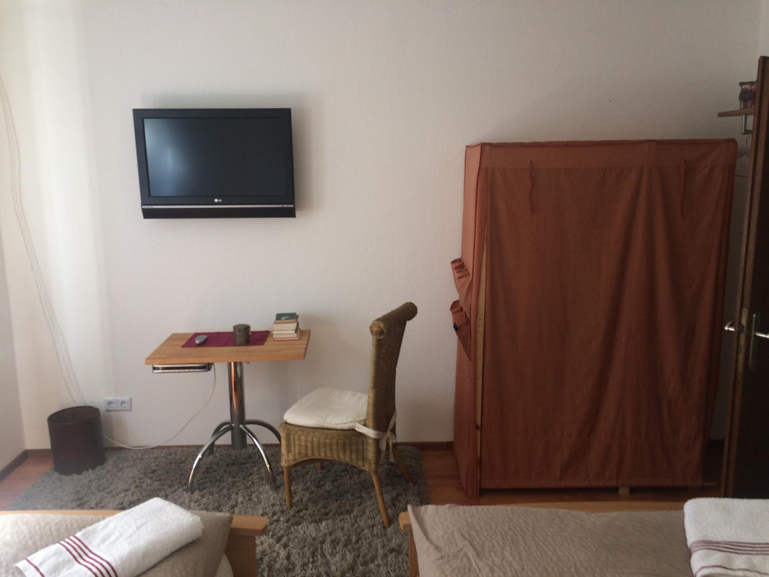 Apartment with Garden View - Photo 22