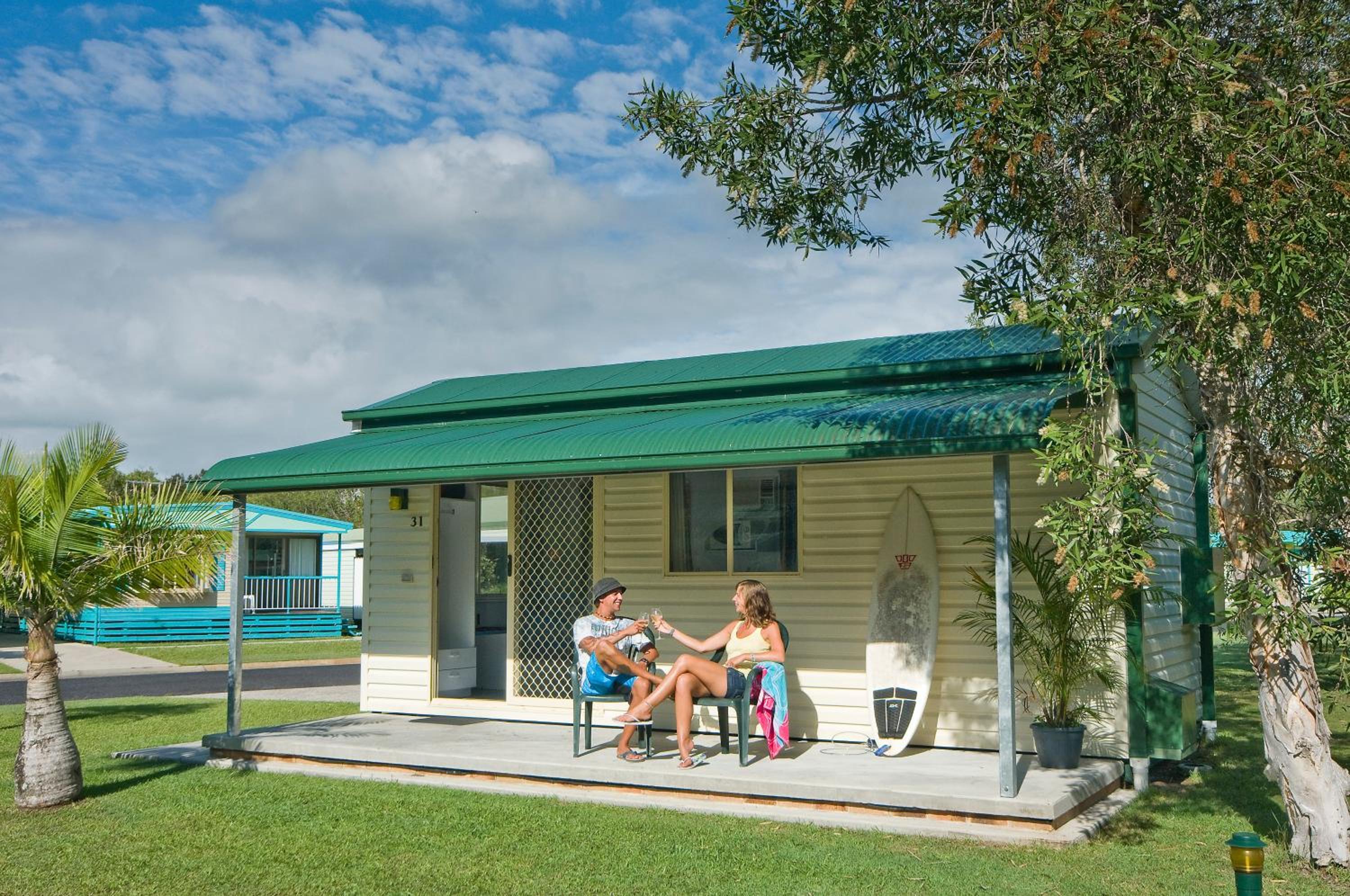 Spa Cabin - Photo 2