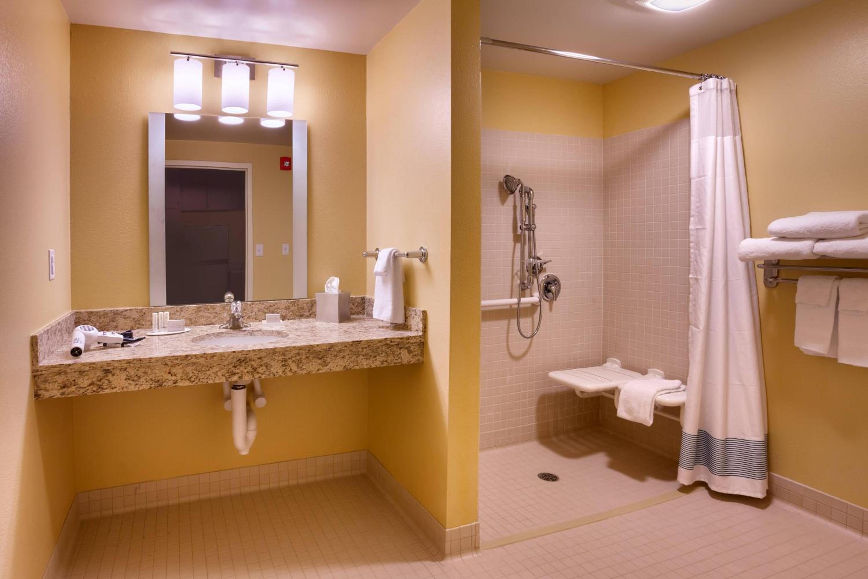 TownePlace Suites by Marriott Dickinson, Foto 6