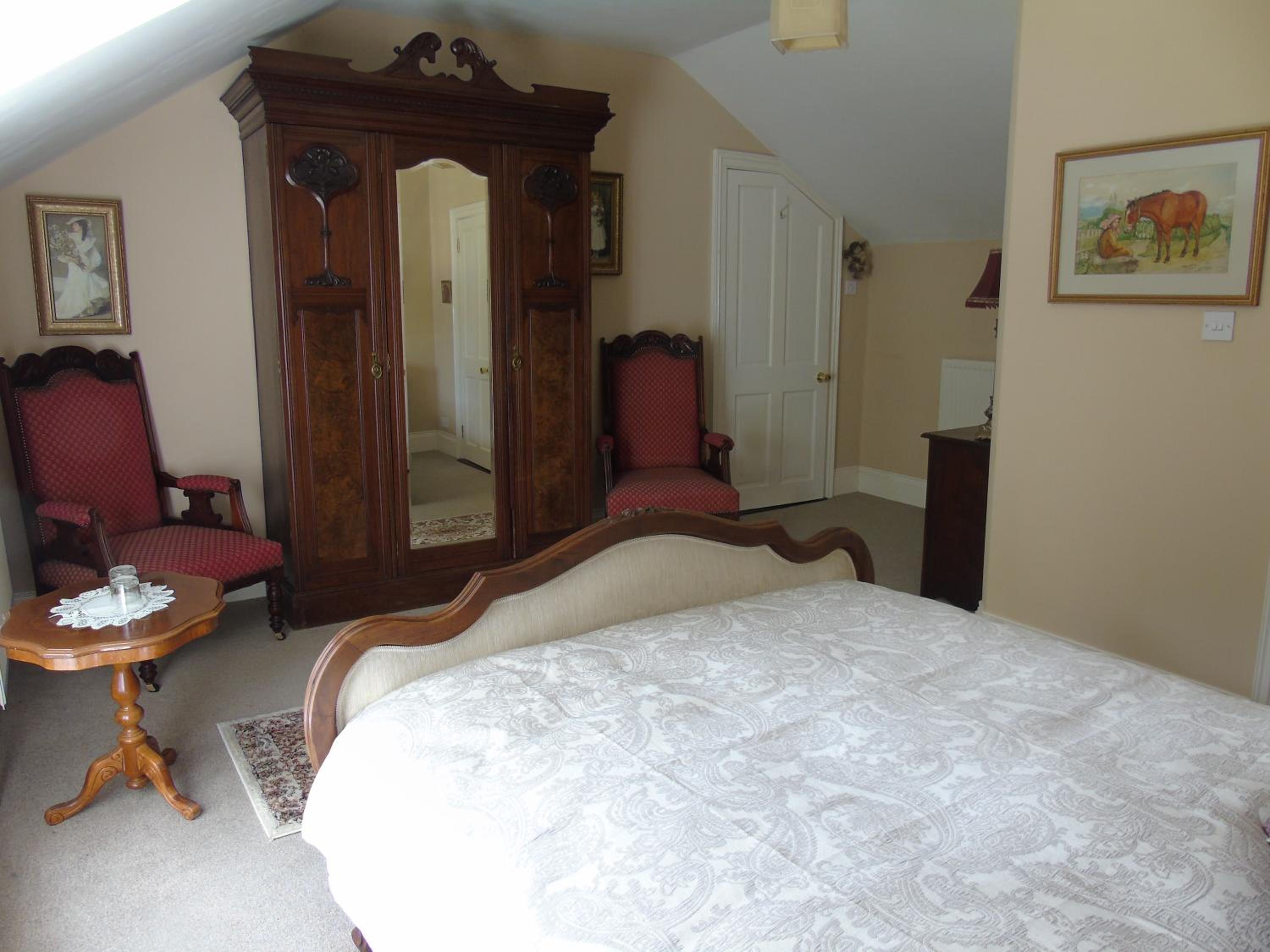 Deluxe Double Room with Shower photo 3