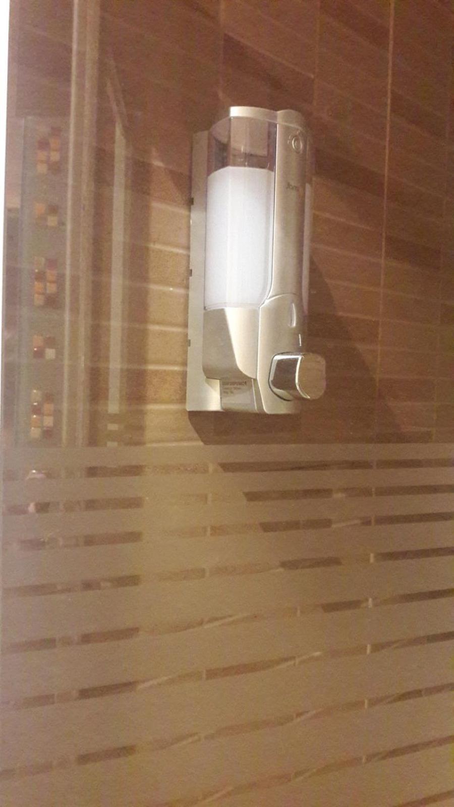 Twin Room - Photo 29