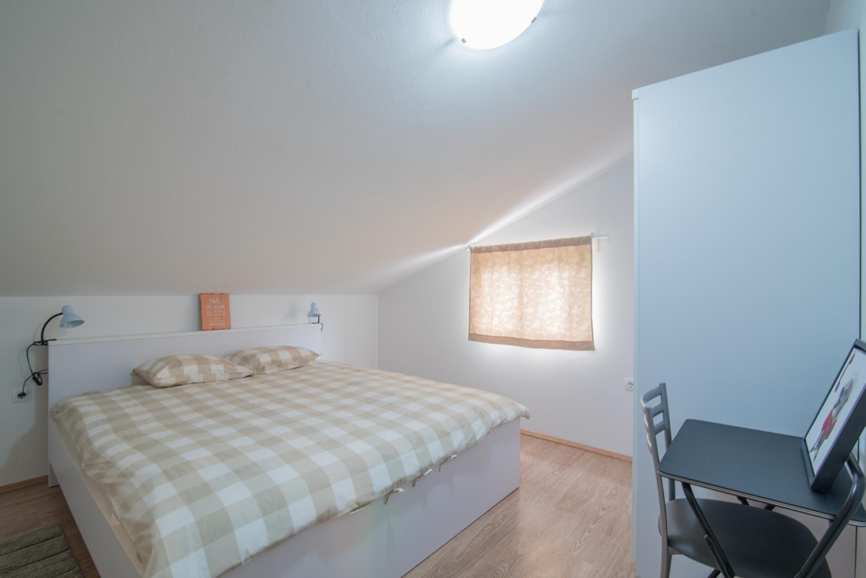 Two-Bedroom Apartment - Photo 3