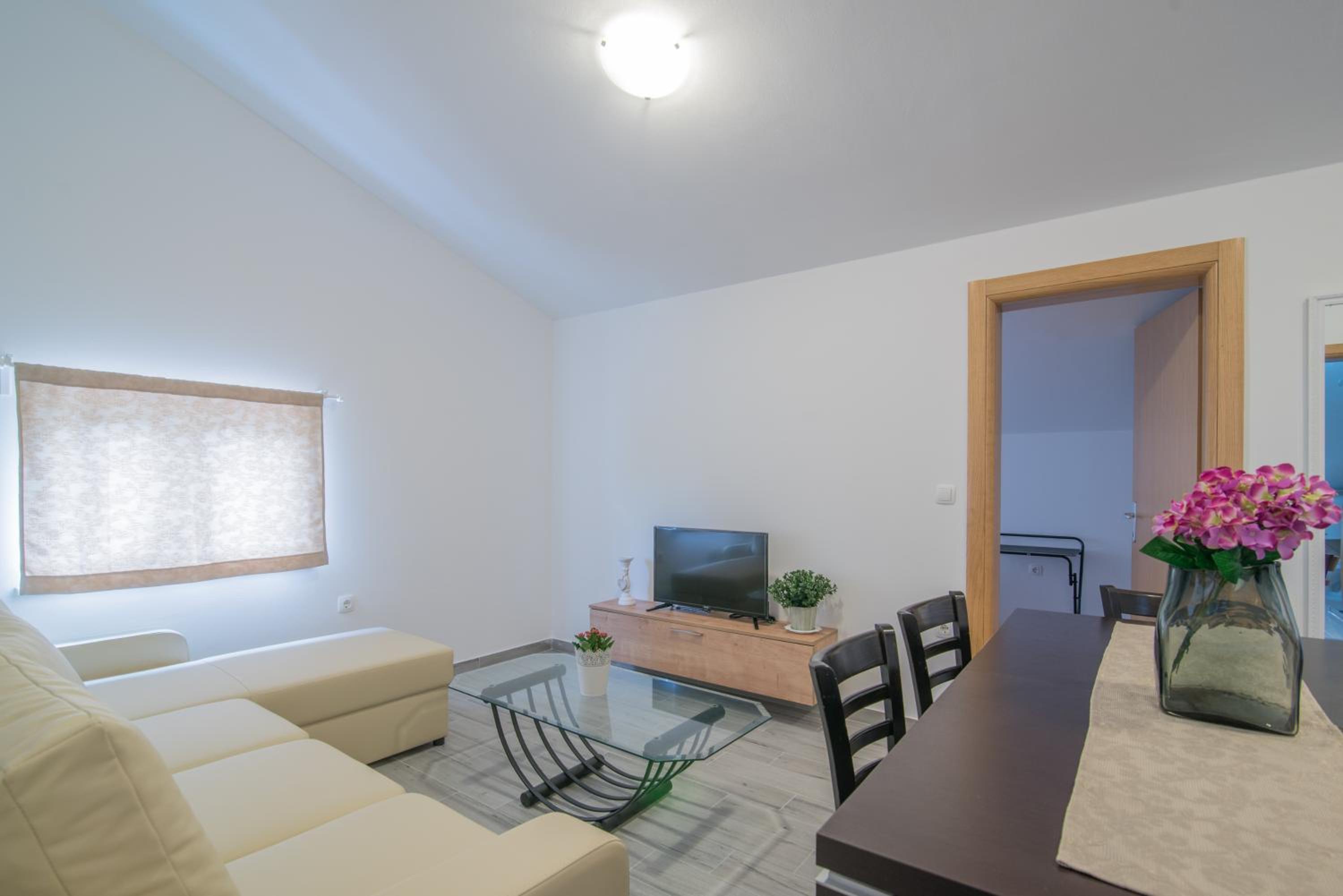 Two-Bedroom Apartment - Photo 10