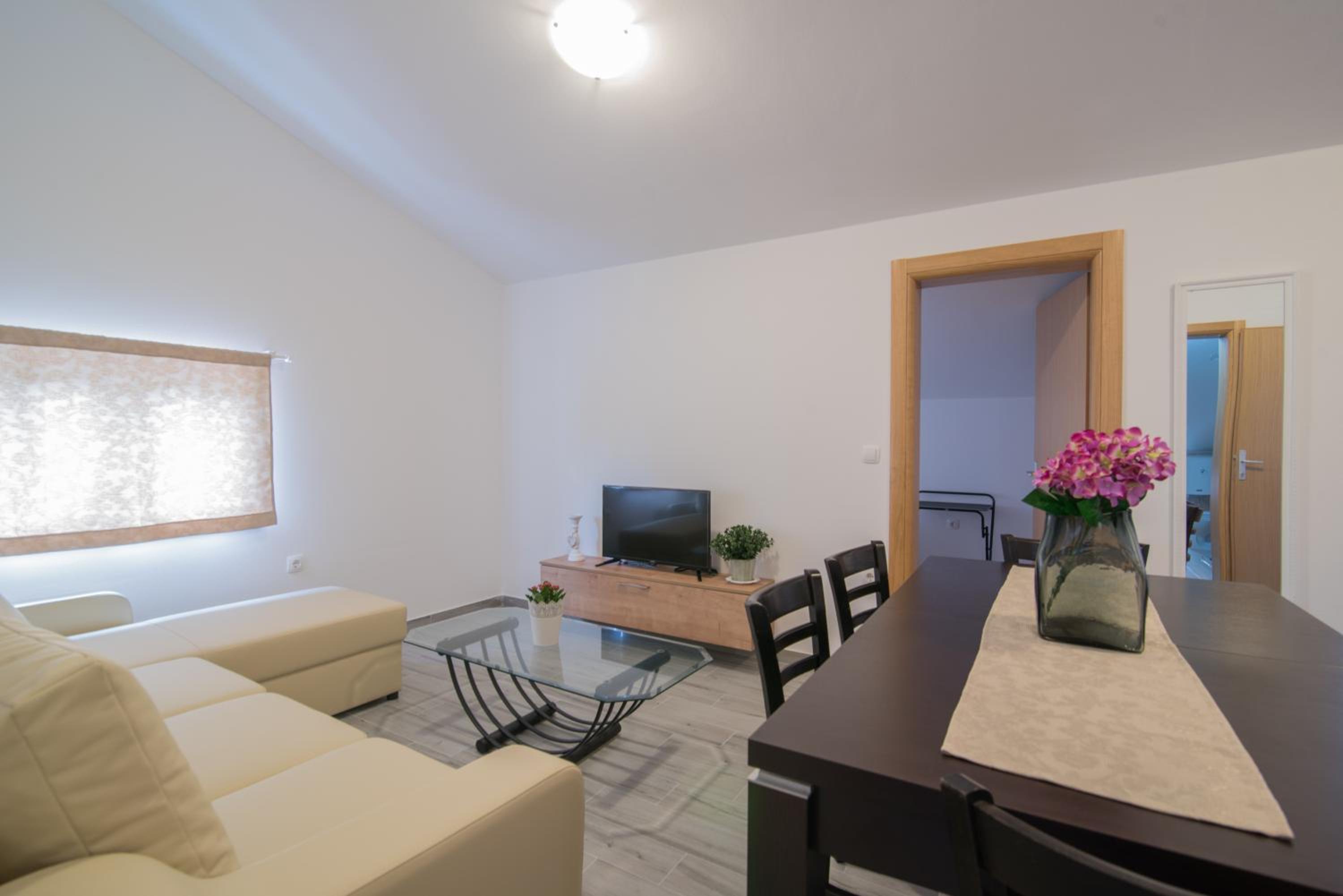 Two-Bedroom Apartment - Photo 14