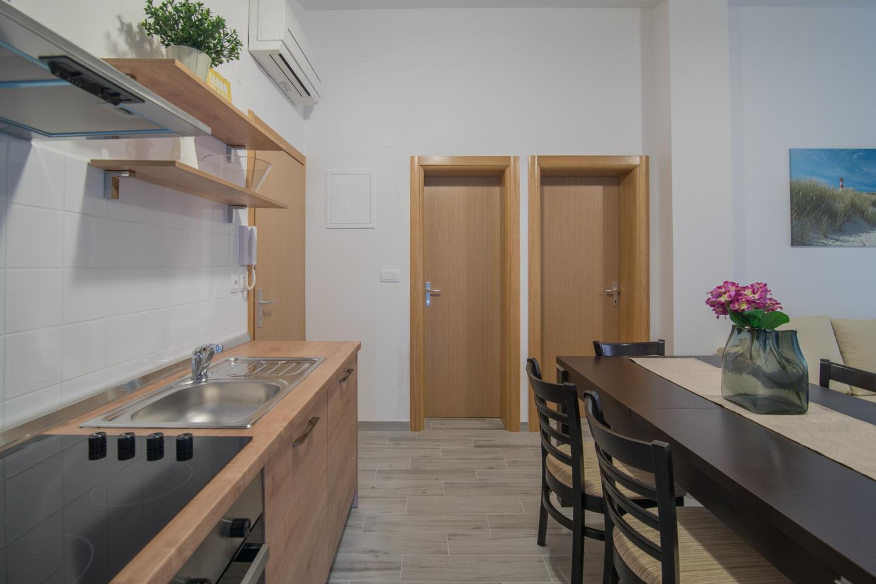 Two-Bedroom Apartment - Photo 23