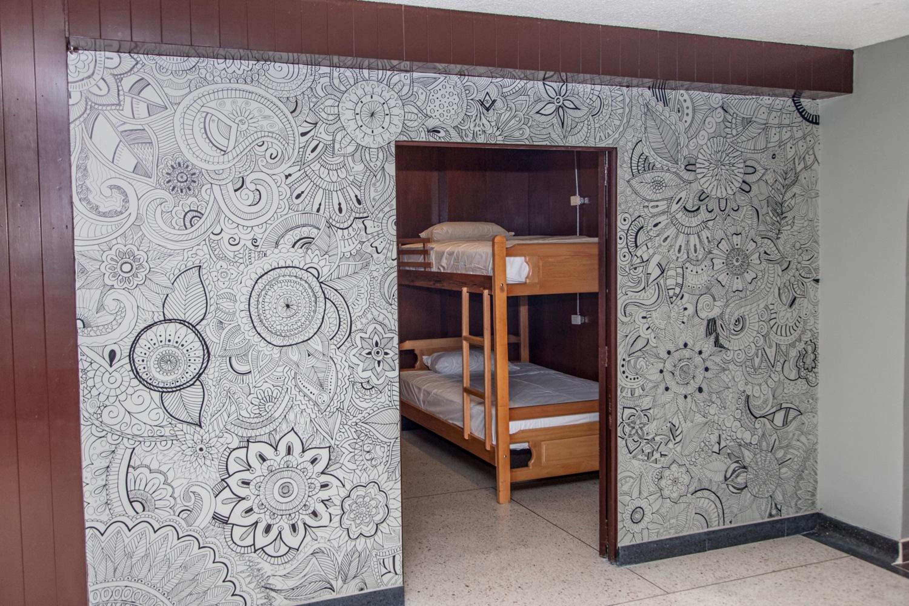 Bed in 4-Bed Dormitory Room photo 2