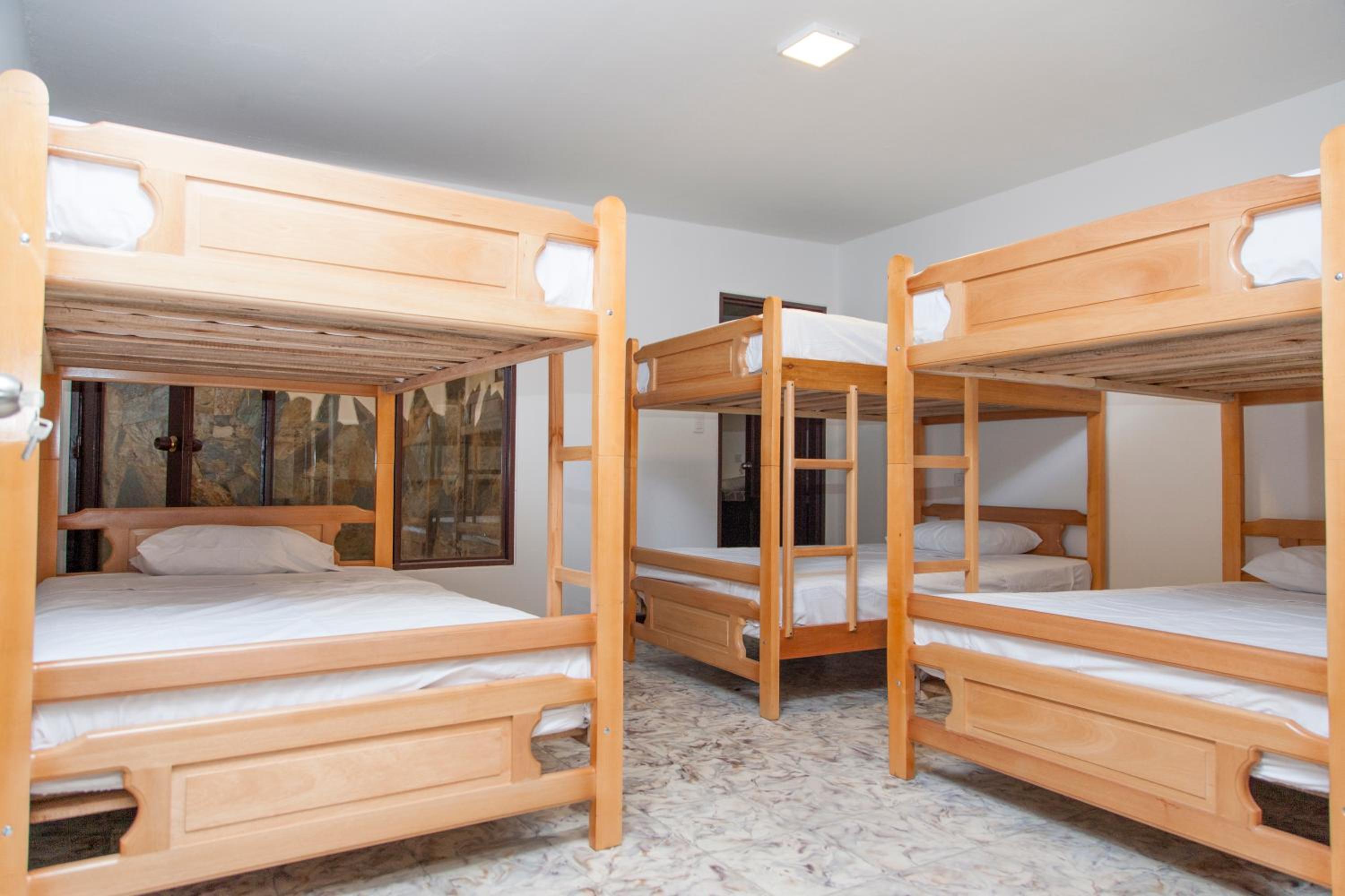 Mixed Dormitory Room photo 2
