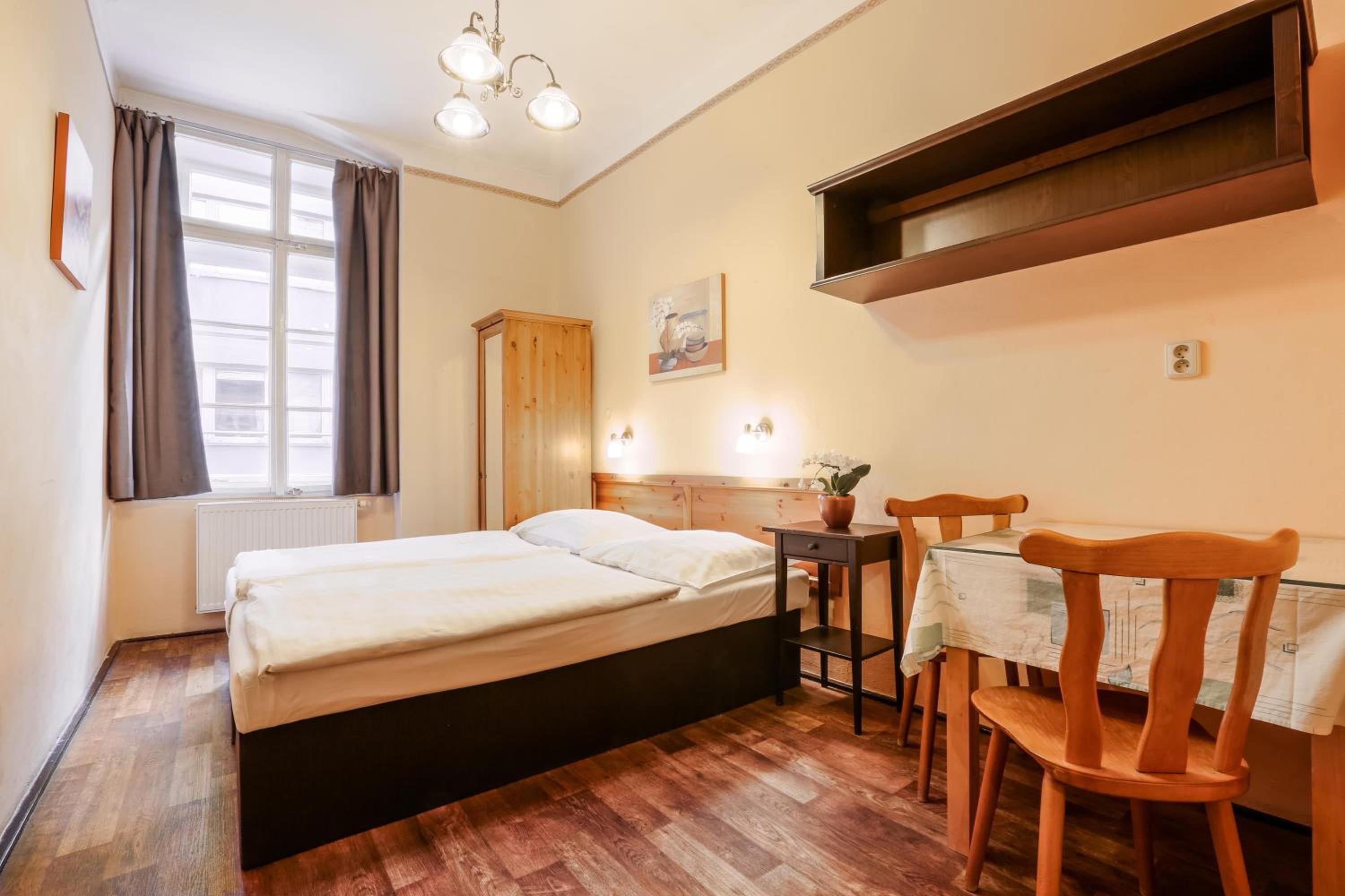 Single Room with Shared Shower and Toilet