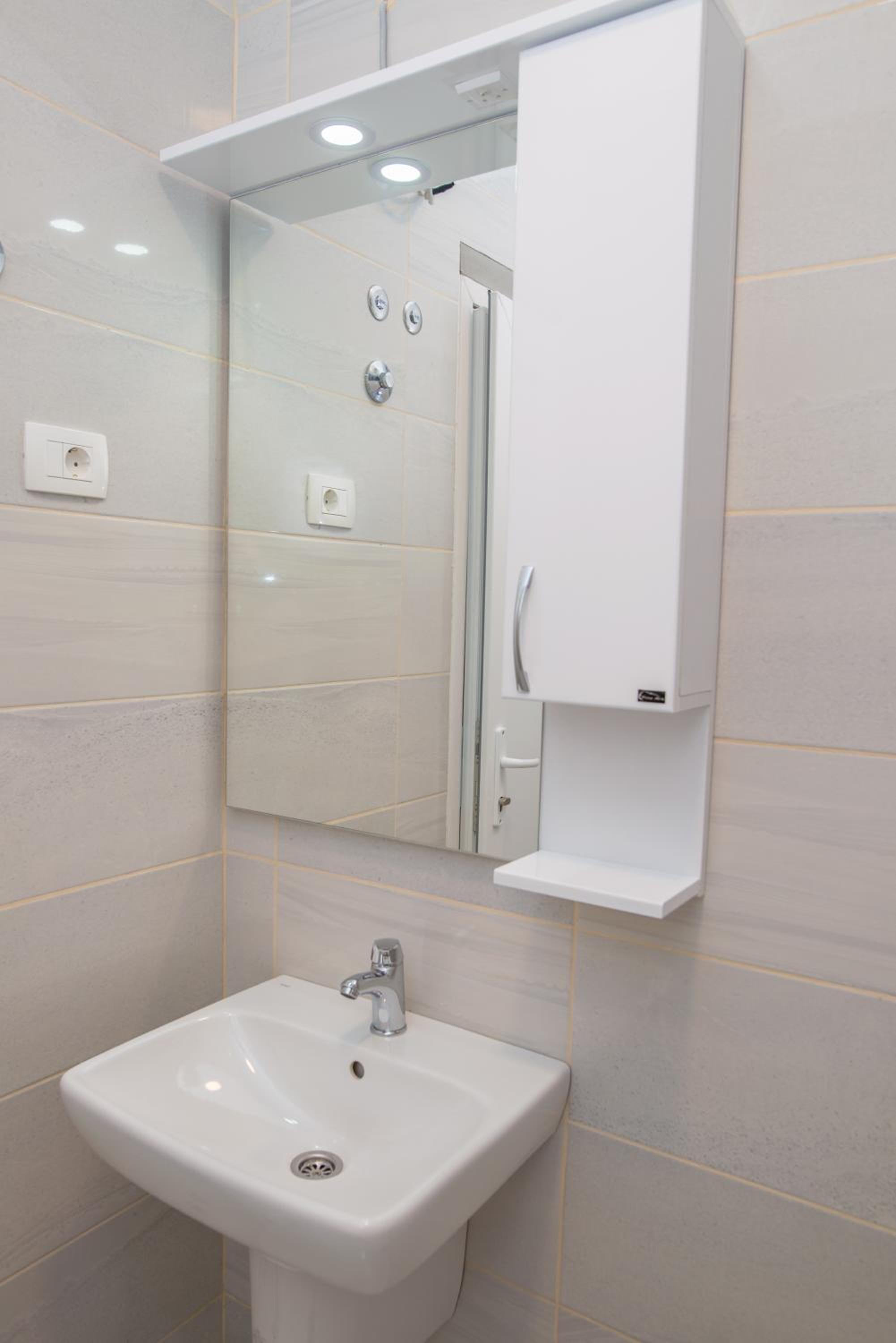Apartment - Ground Floor photo 2