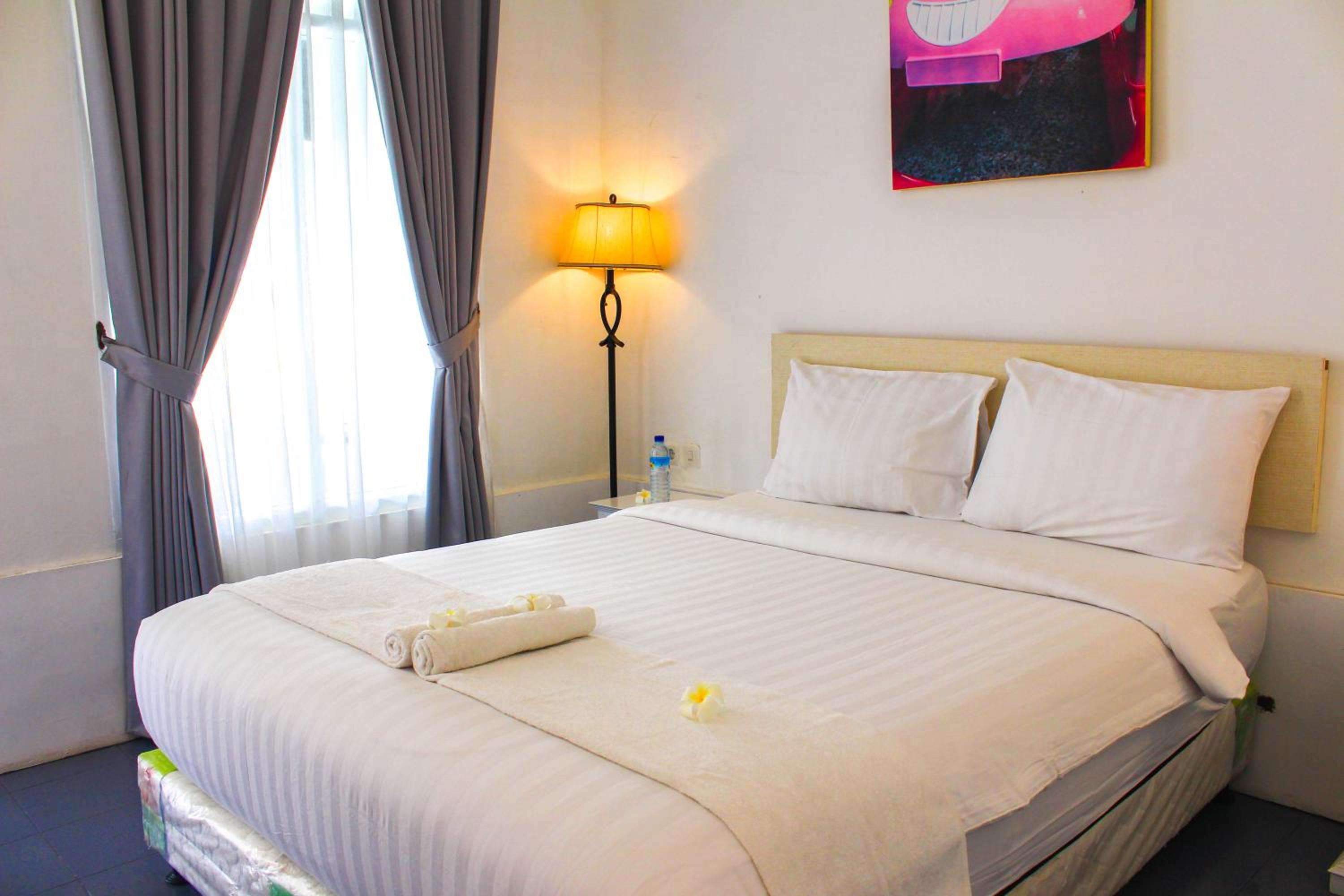 Double Room with Pool View photo 1