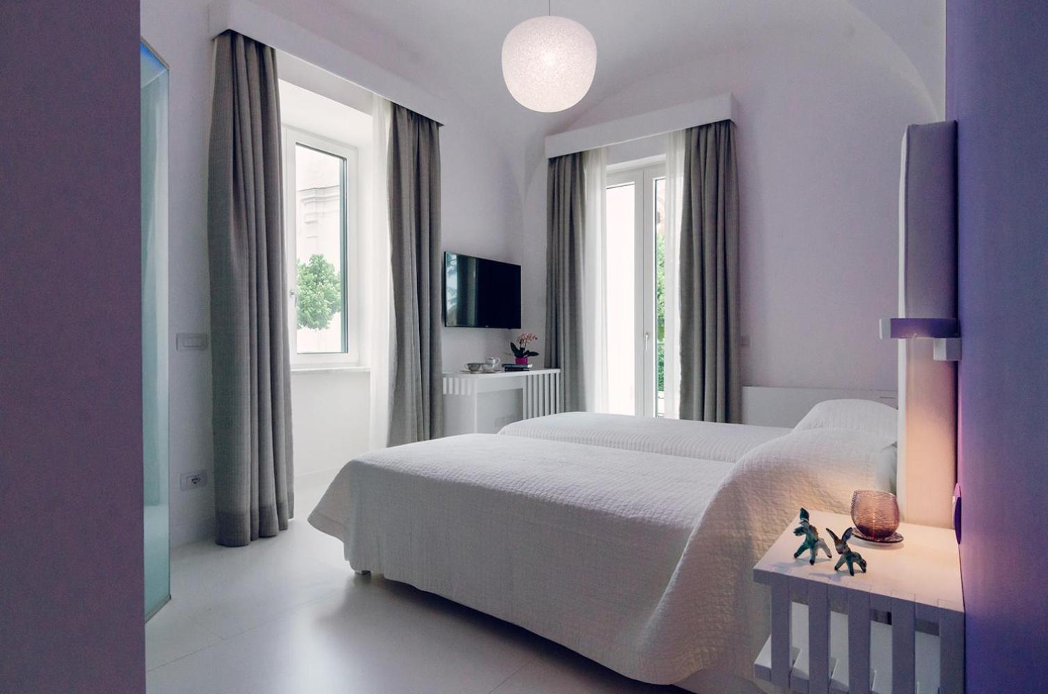 Deluxe Double or Twin Room with Balcony - Photo 6