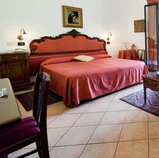 Classic Double Room - Photo 1
