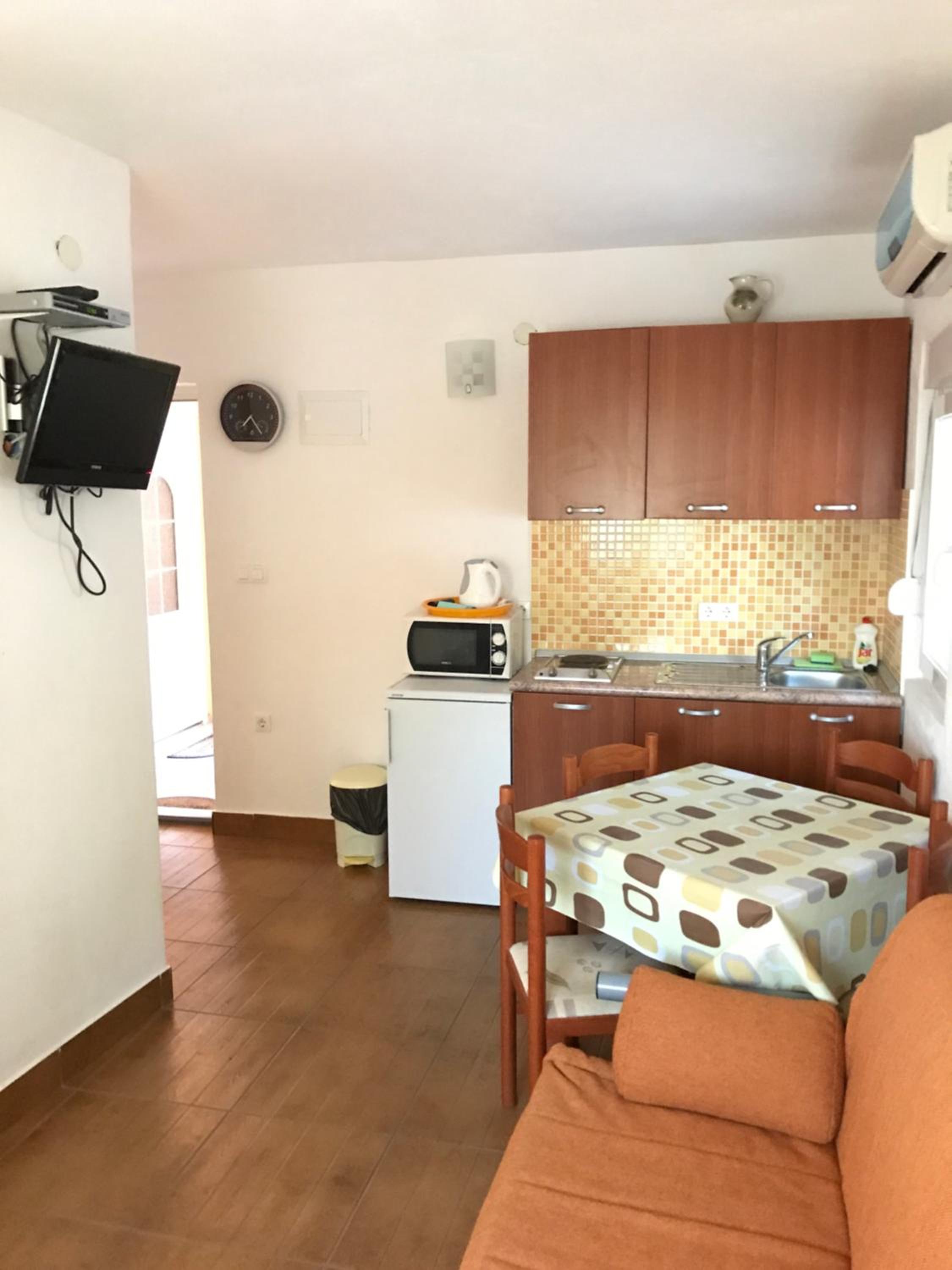 Apartment With Sea View photo 2