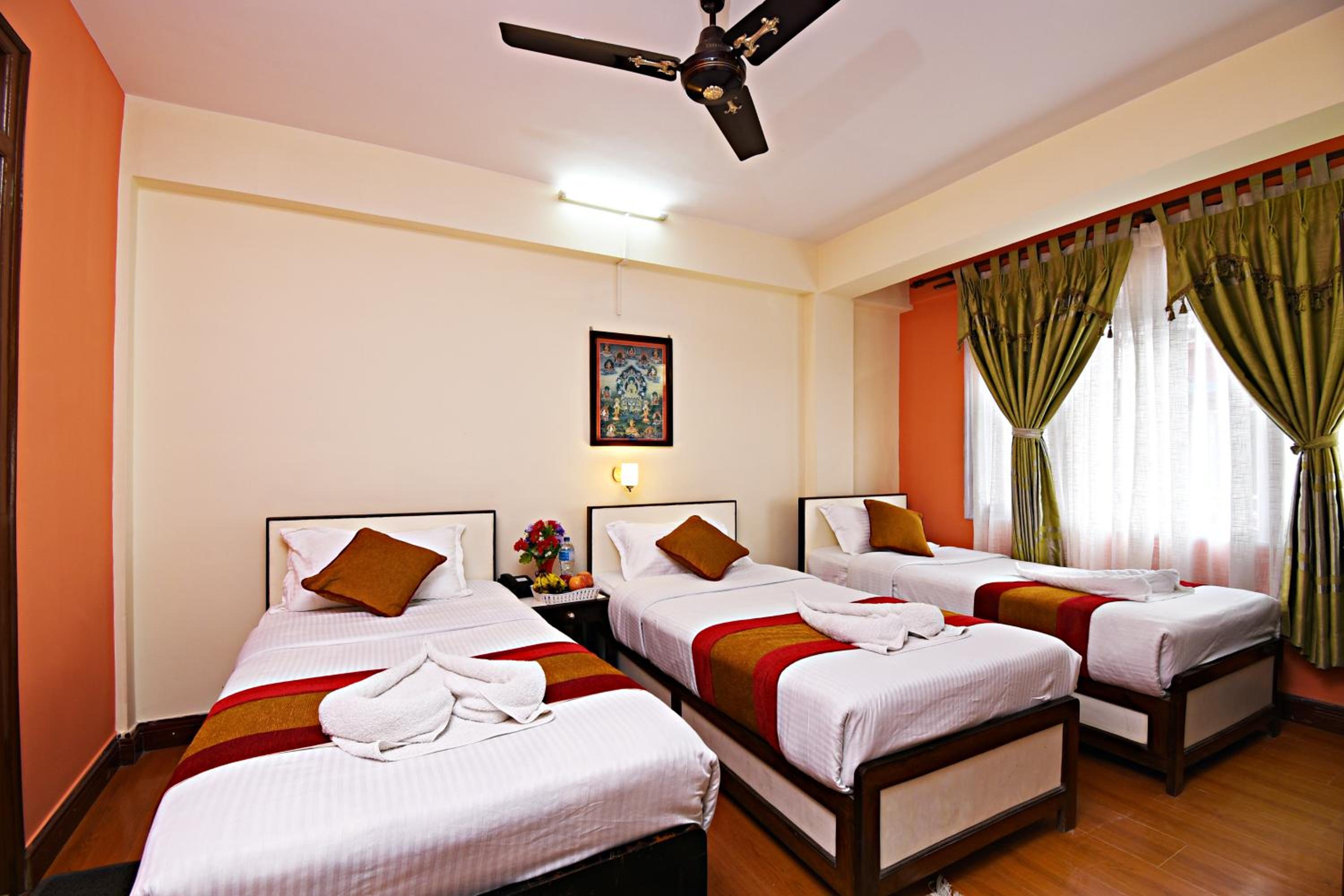 Standard Triple Room - Photo 6