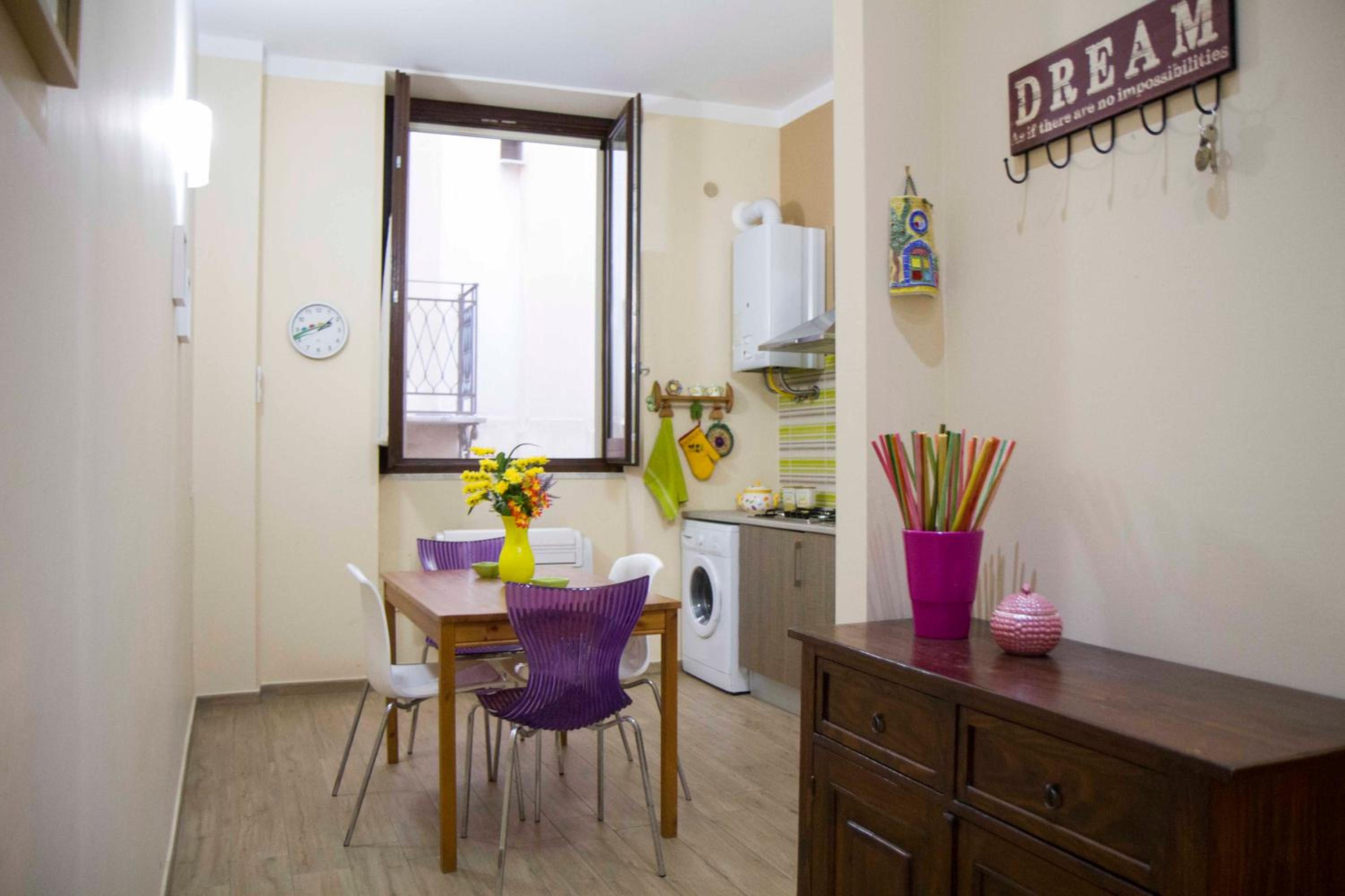 One-Bedroom Apartment - Photo 31
