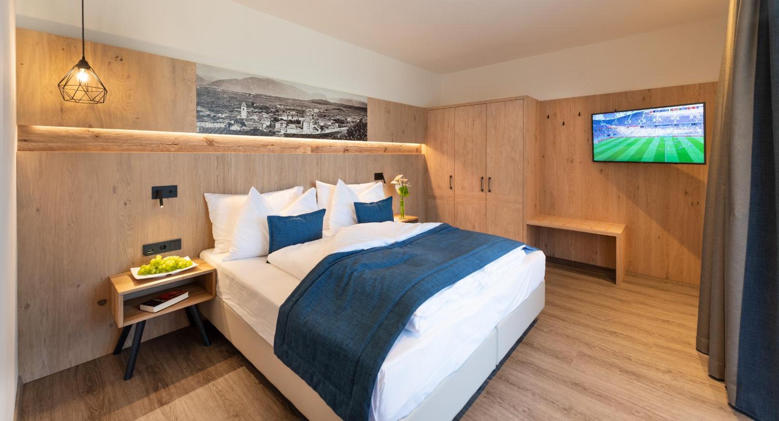 Suite with Sauna