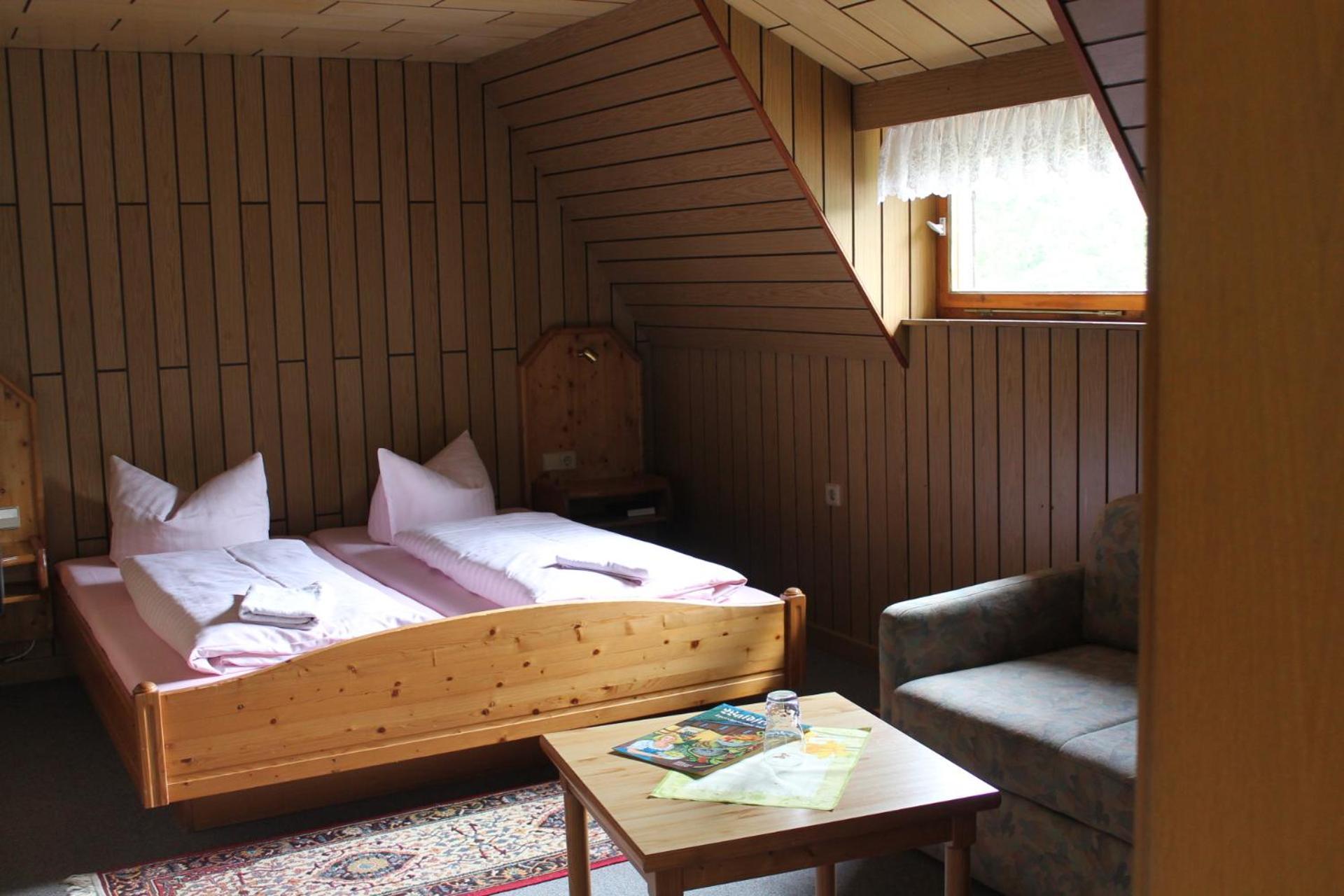Double Room - Photo 3