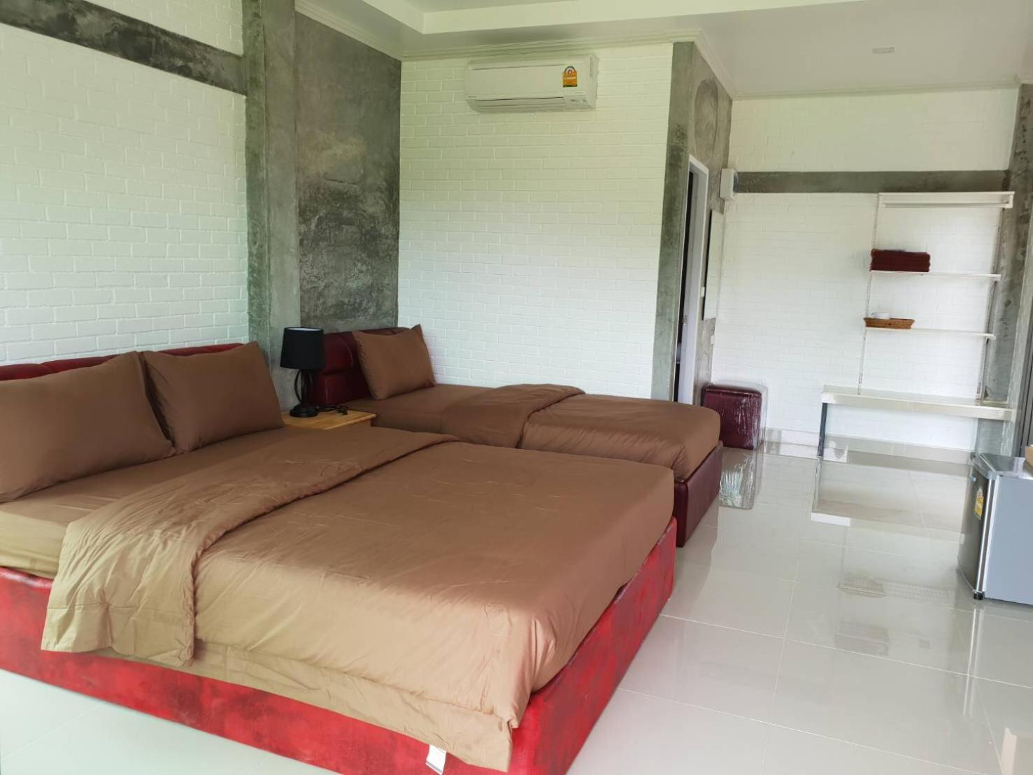 Deluxe Triple Room - Photo 6