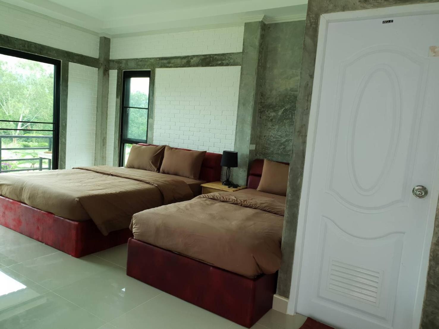 Deluxe Triple Room - Photo 2