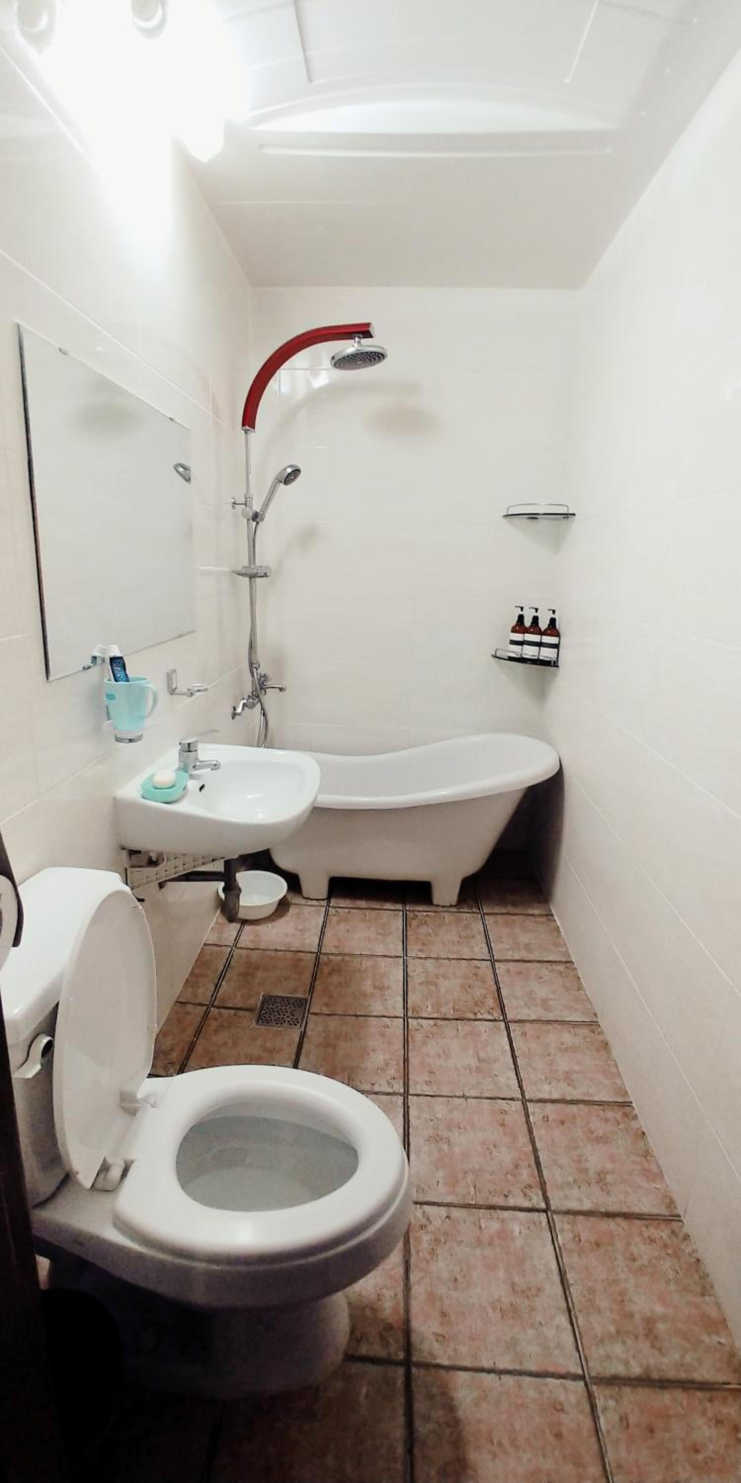Double Room - Photo 2