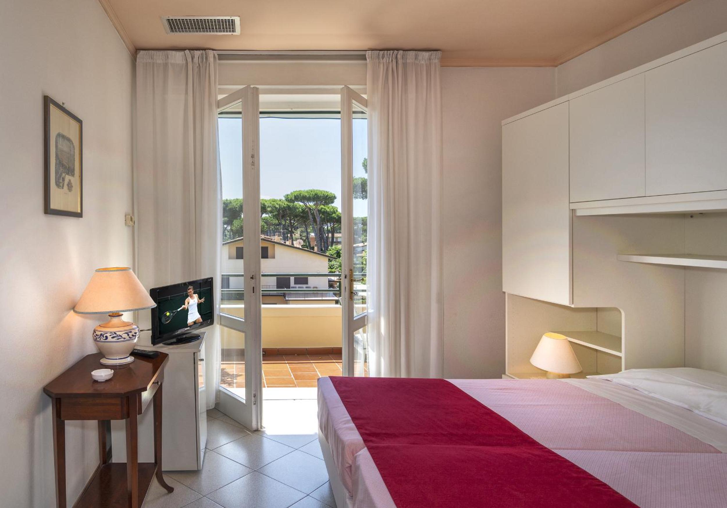 Double Room - Photo 26