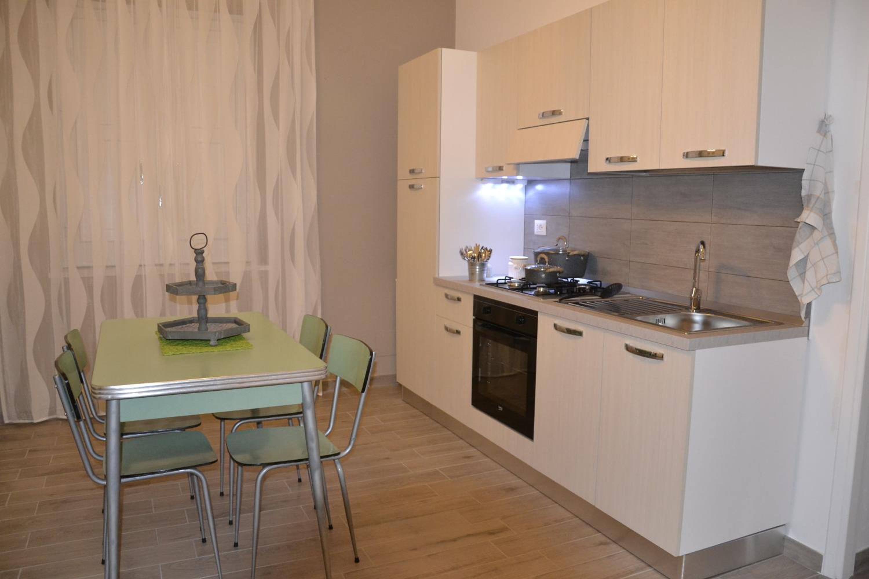 Two-Bedroom House photo 2