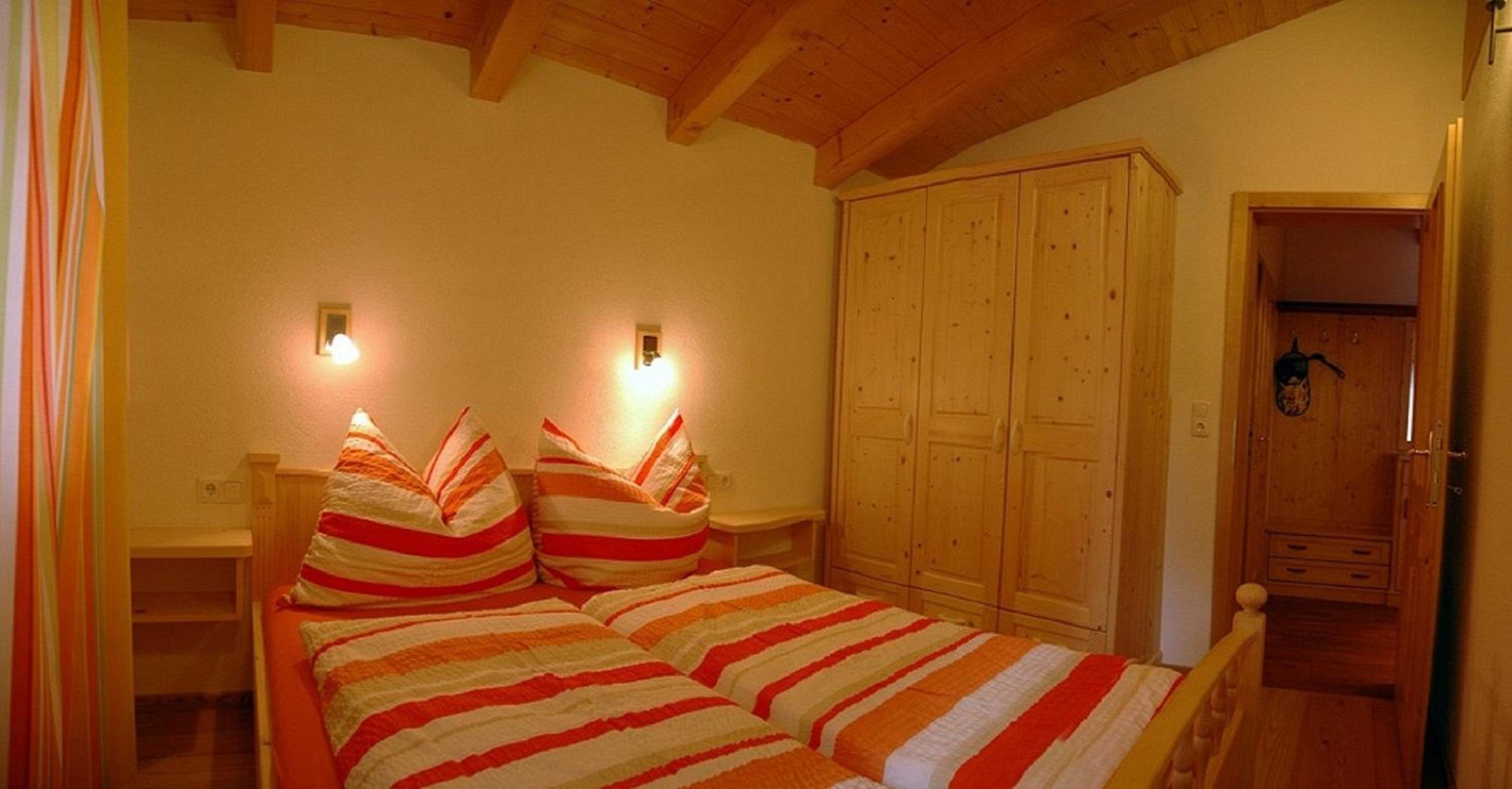 One-Bedroom Apartment with Balcony photo 2