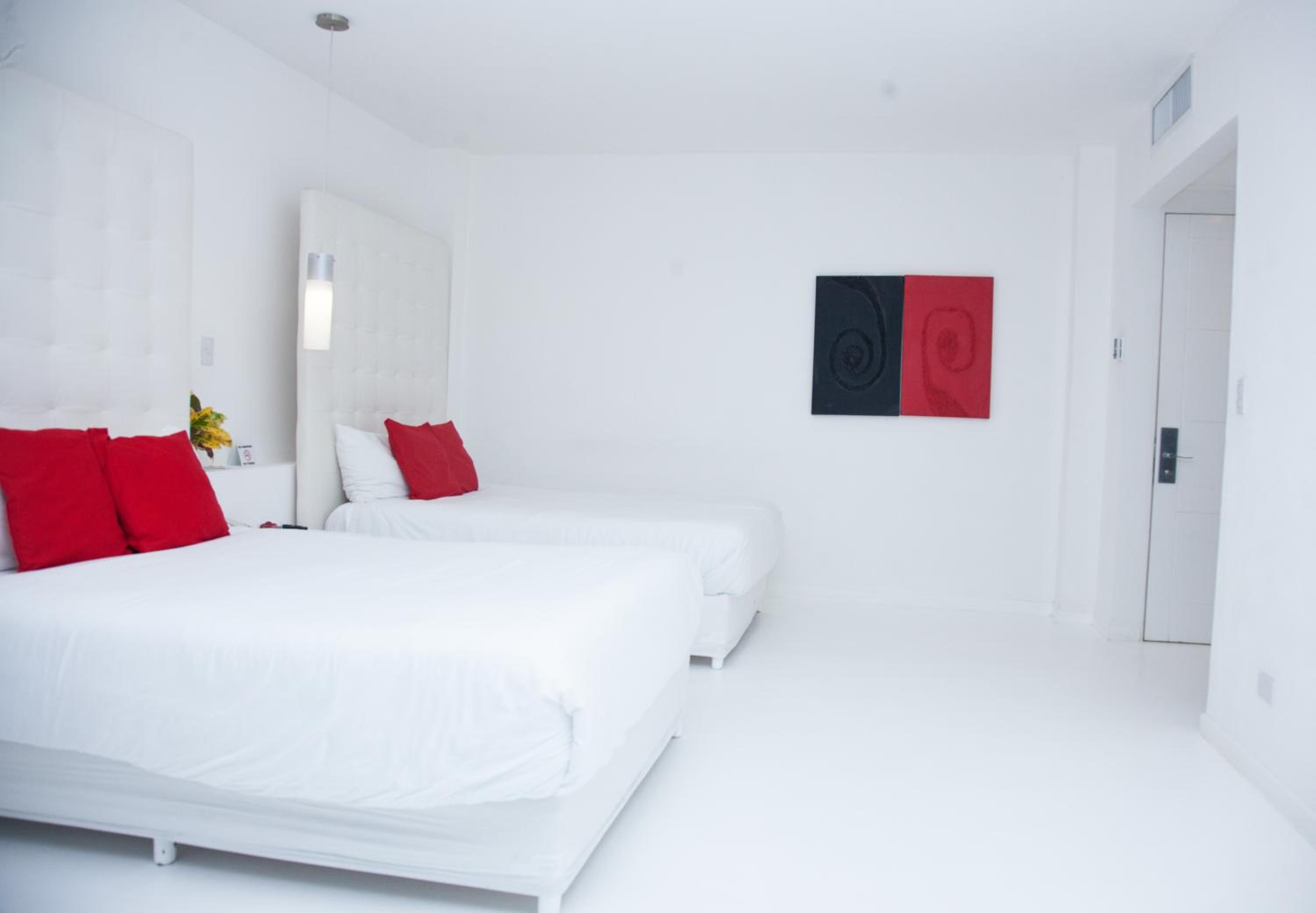 Deluxe Room 2 Double Beds - Photo 5