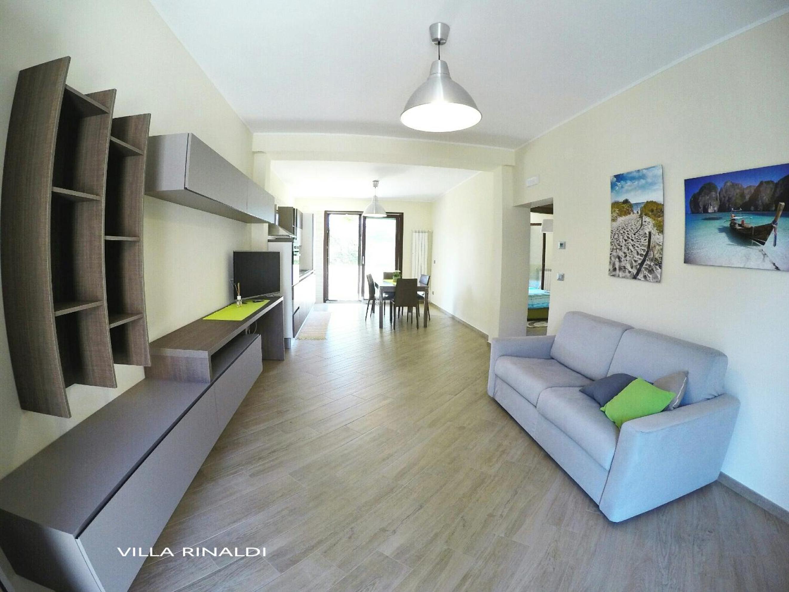 Apartment with Garden View
