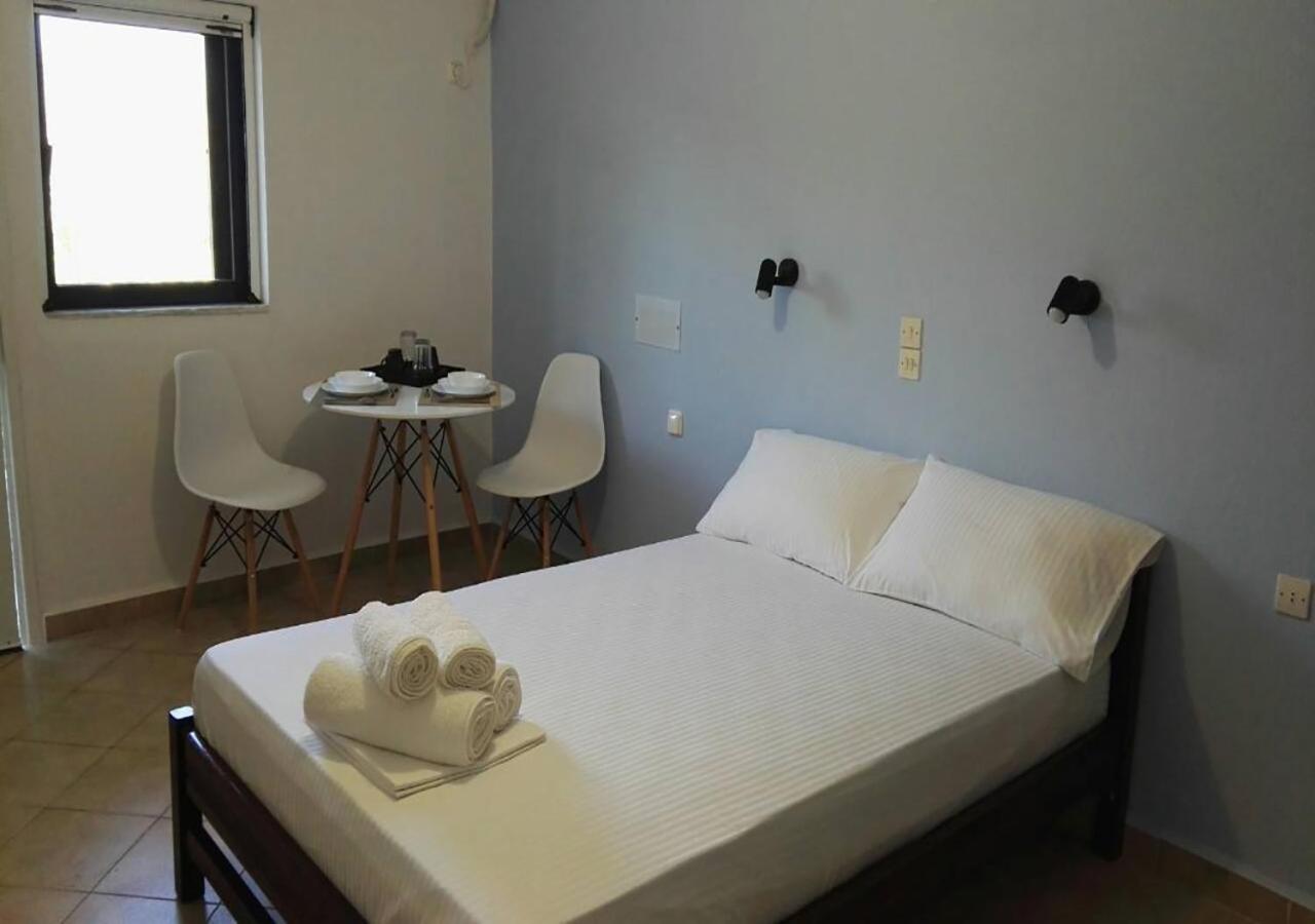 Apartment with Terrace photo 1