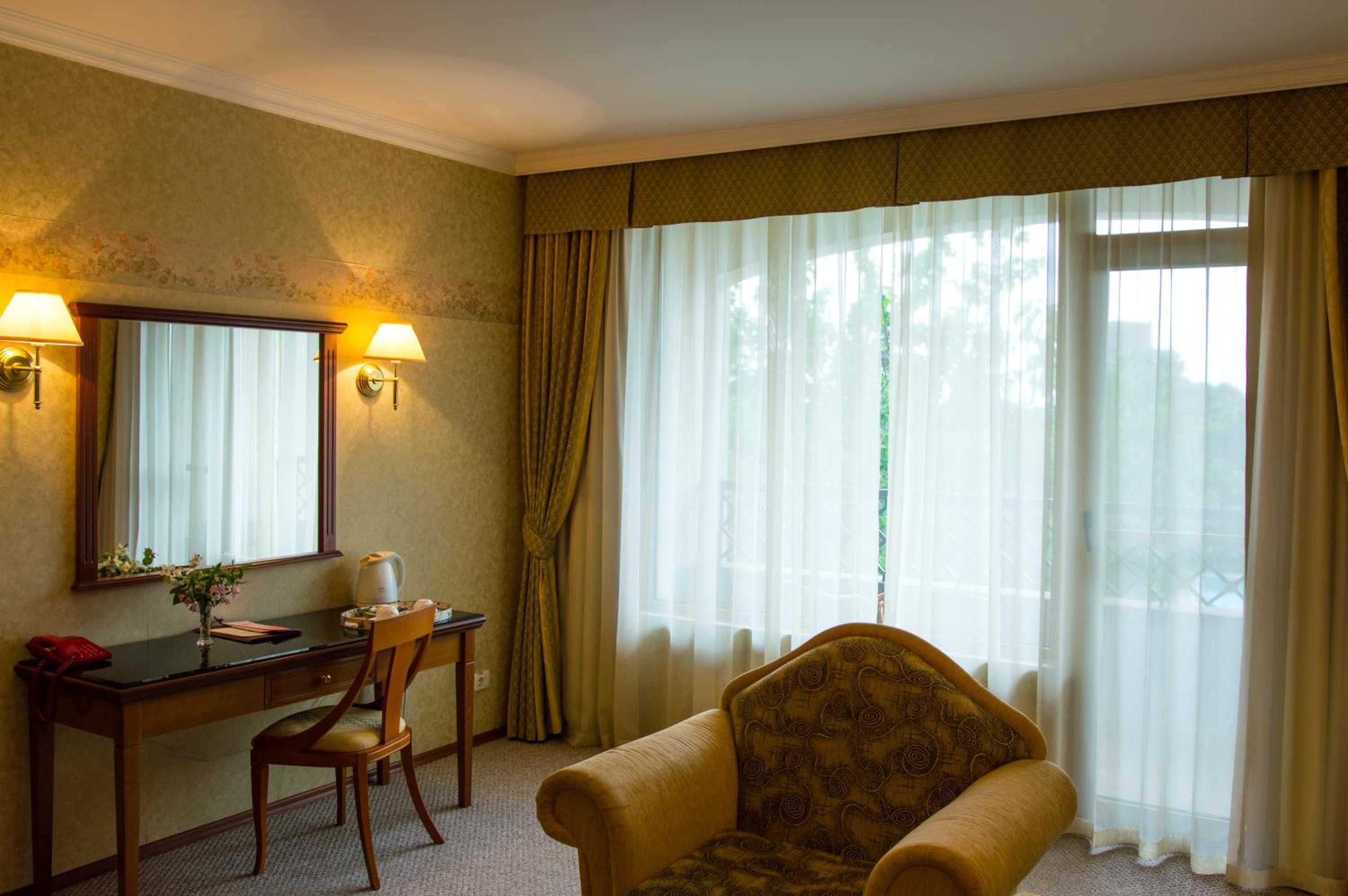 Junior Suite - Photo 6