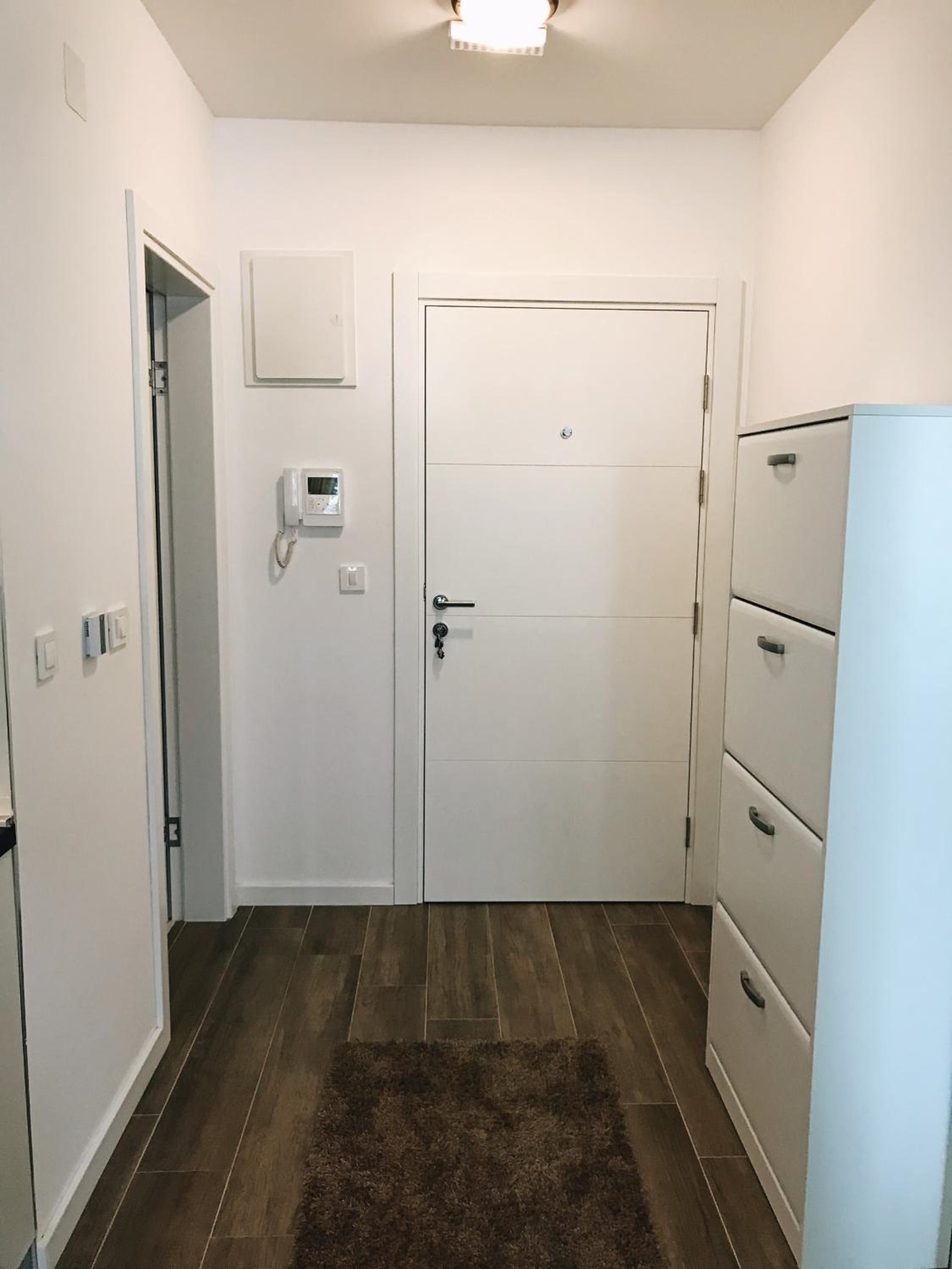Apartment photo 1