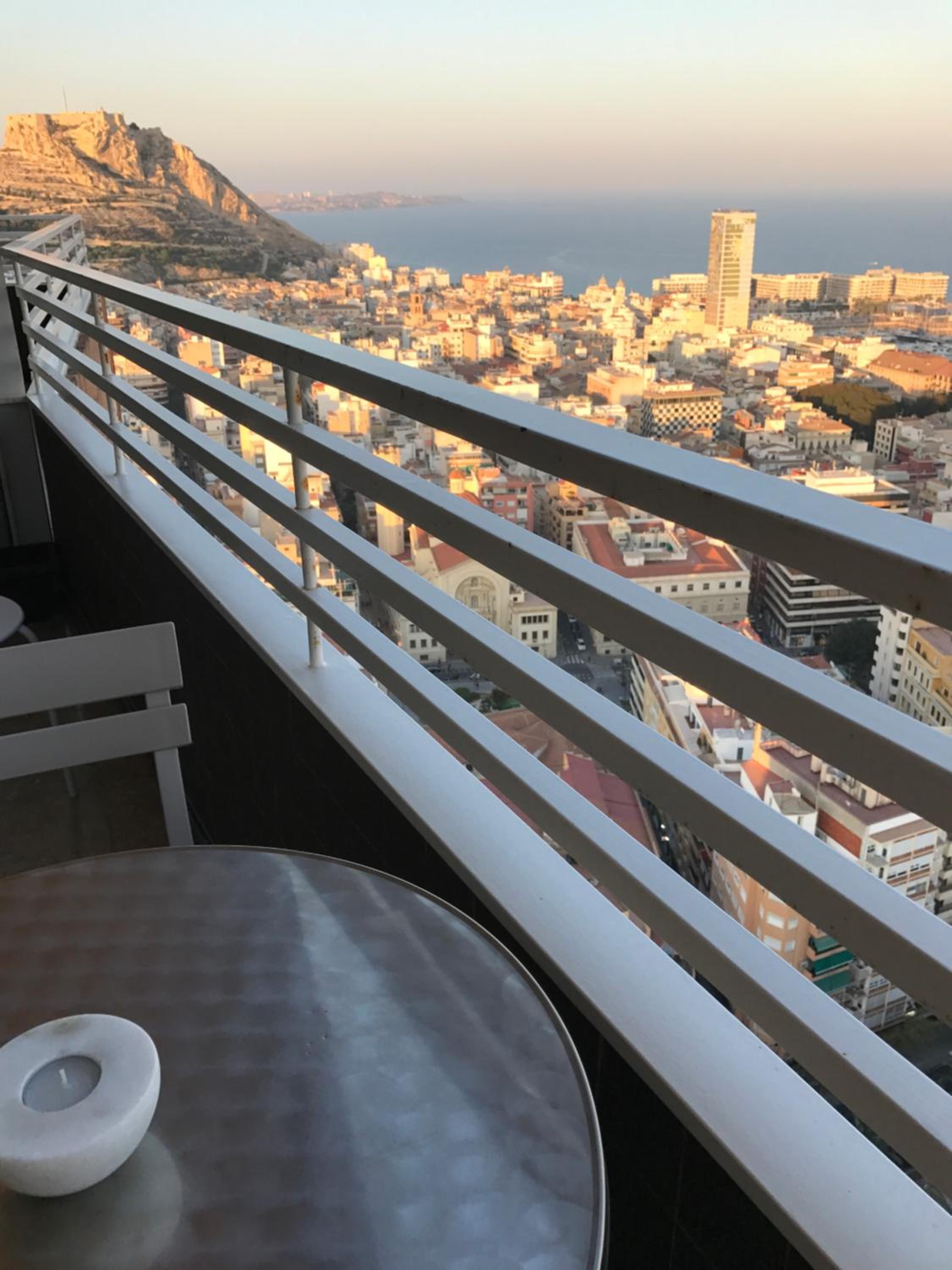Suite with Balcony - Photo 8