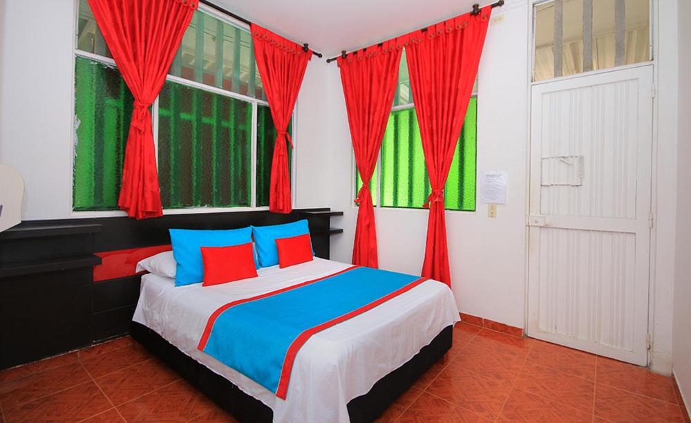 Standard Double Room with Fan photo 2
