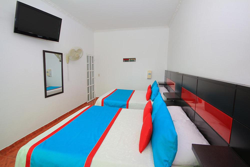 Standard Family Room with Fan