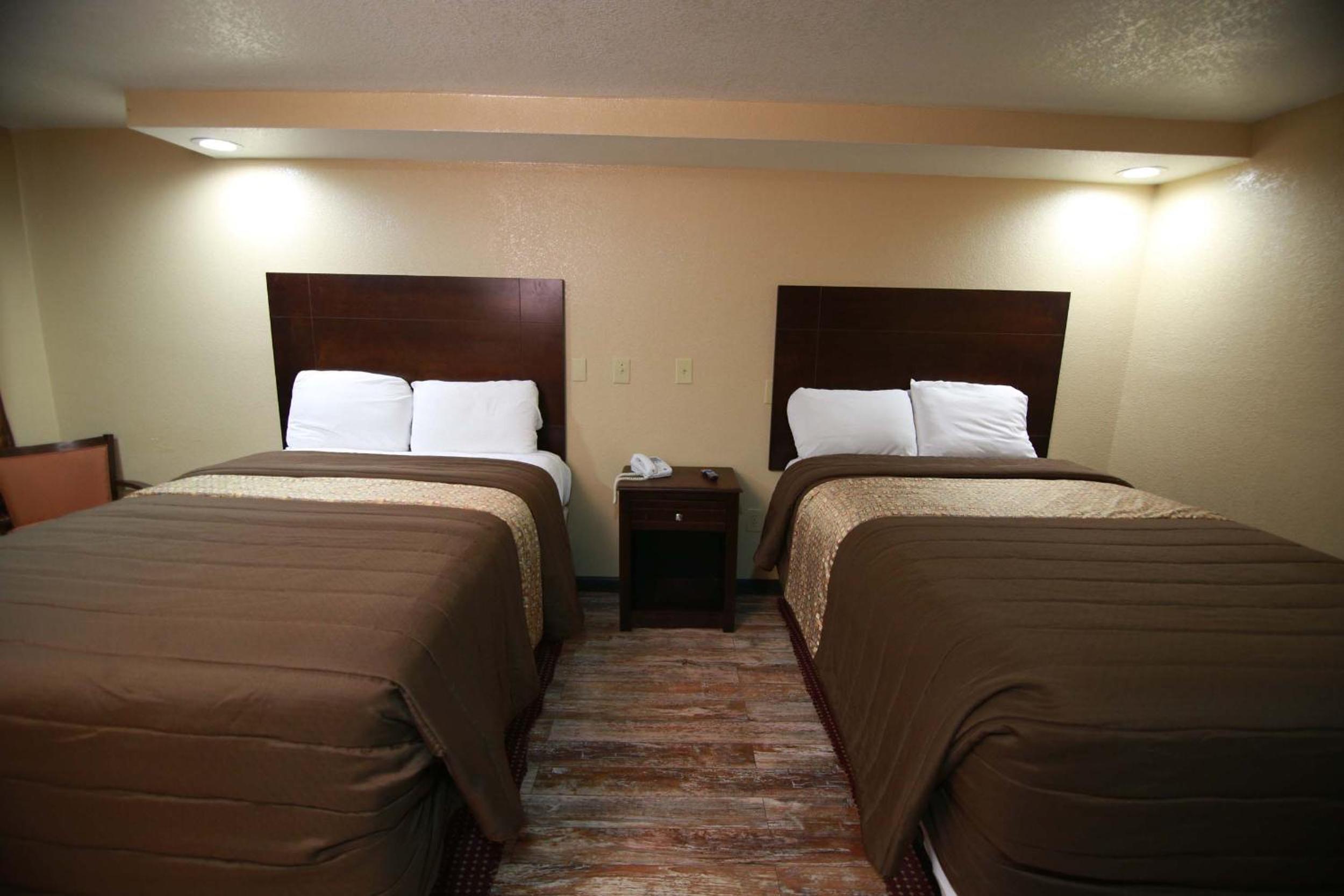 Double Room - Non-Smoking  photo 1
