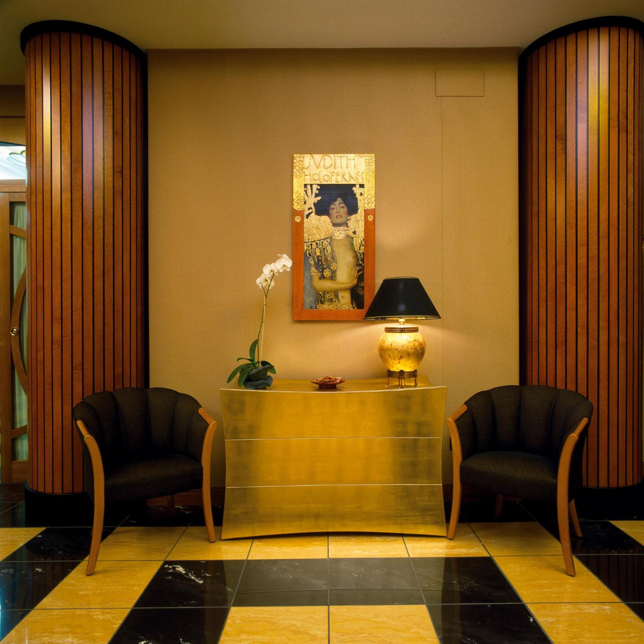 Classic Double Room - Photo 9