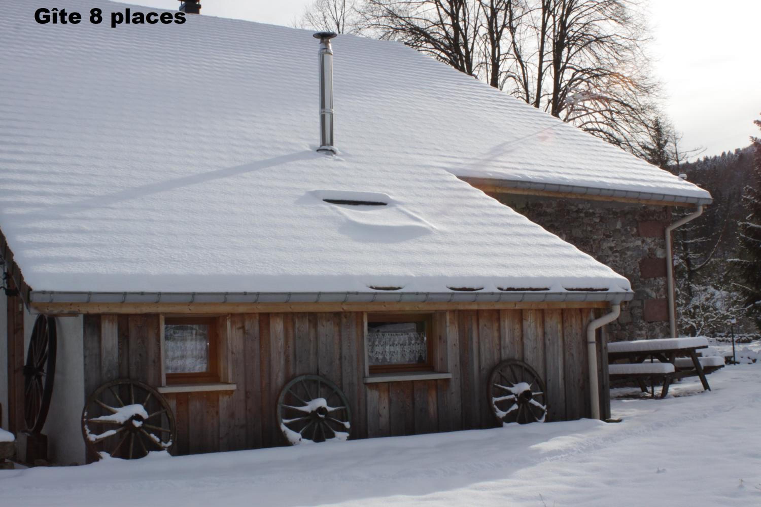 Three-Bedroom Chalet - Photo 6