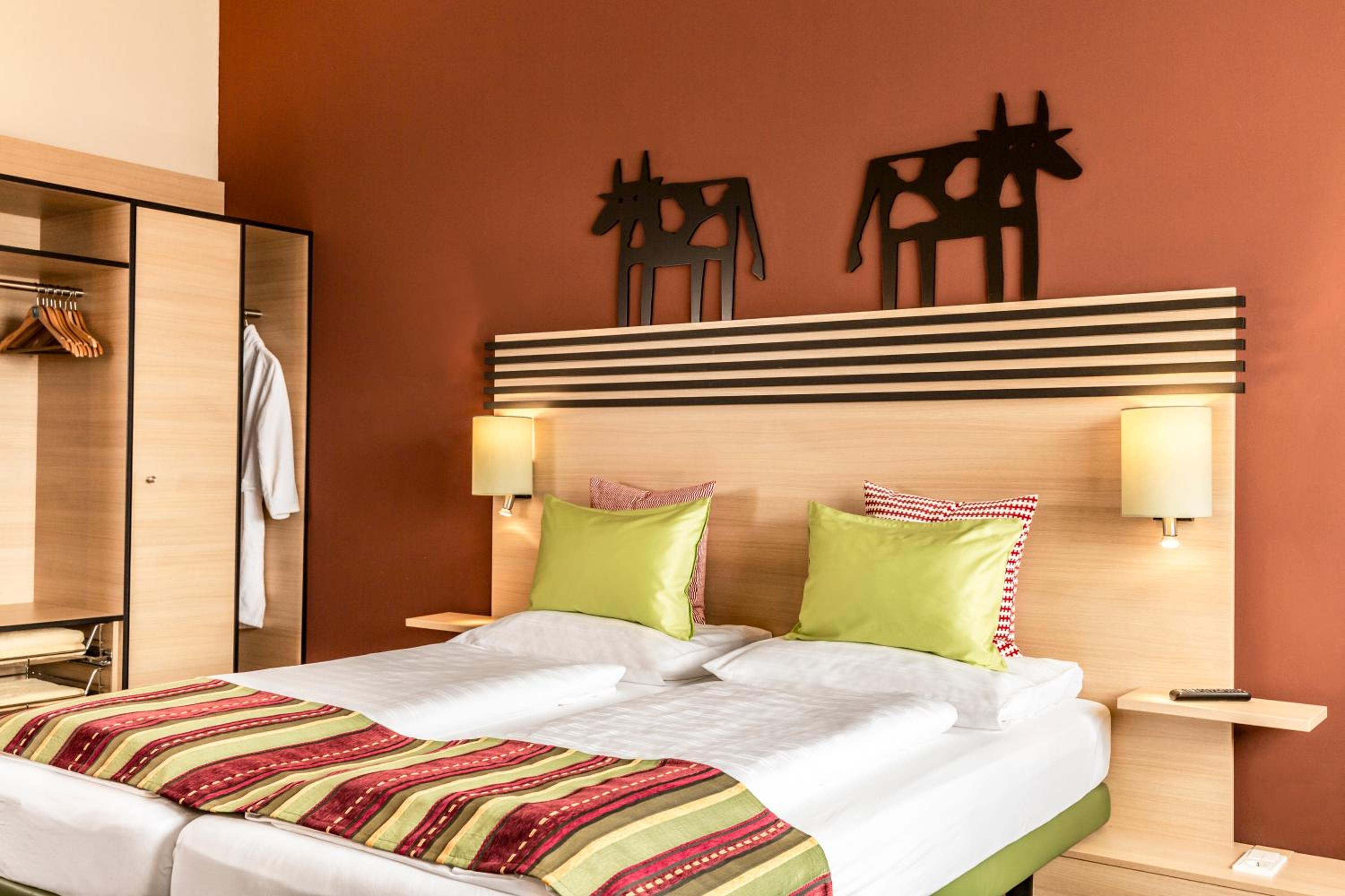 Double Room - Photo 9