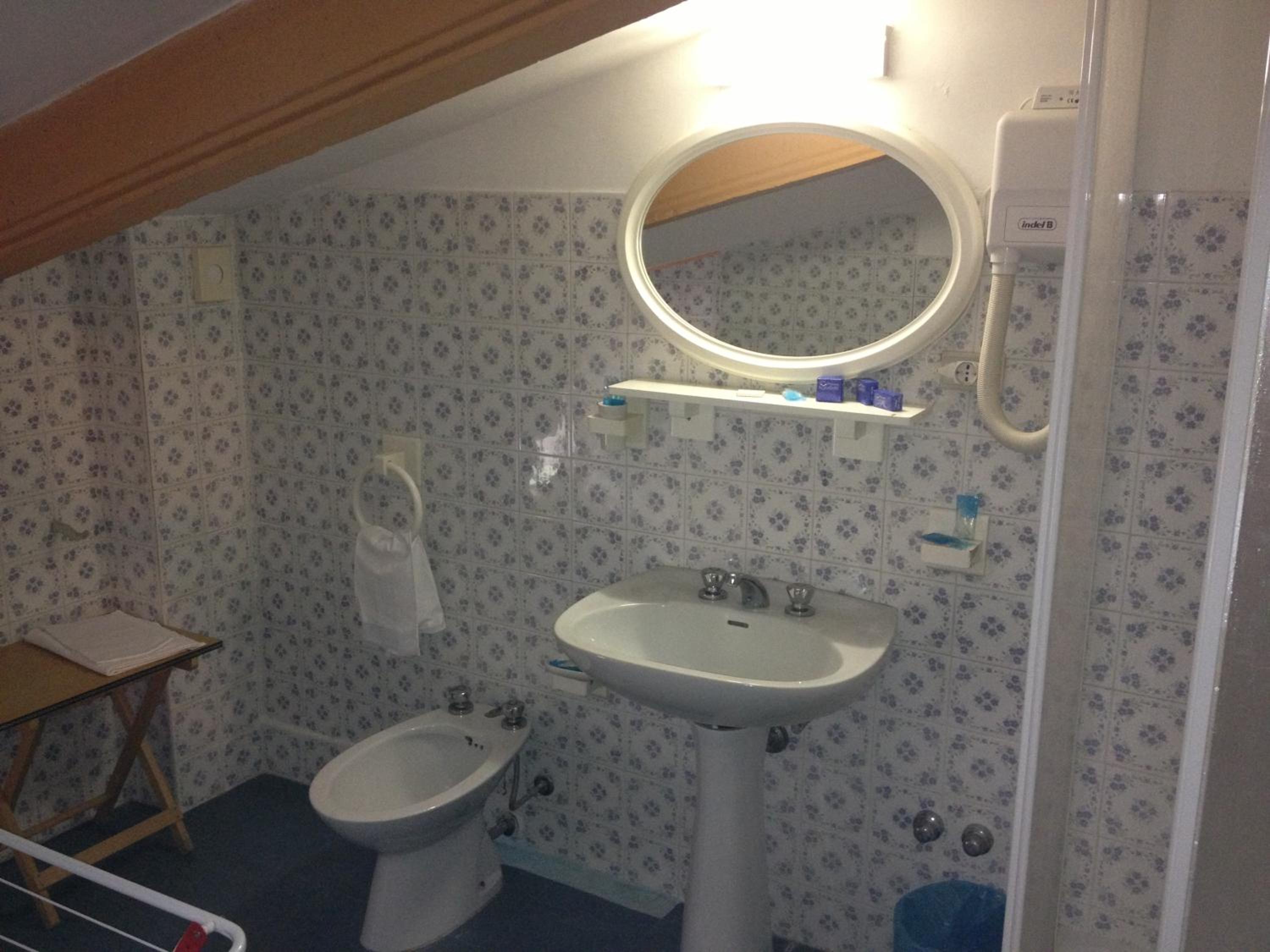 Quadruple Room - Attic photo 3