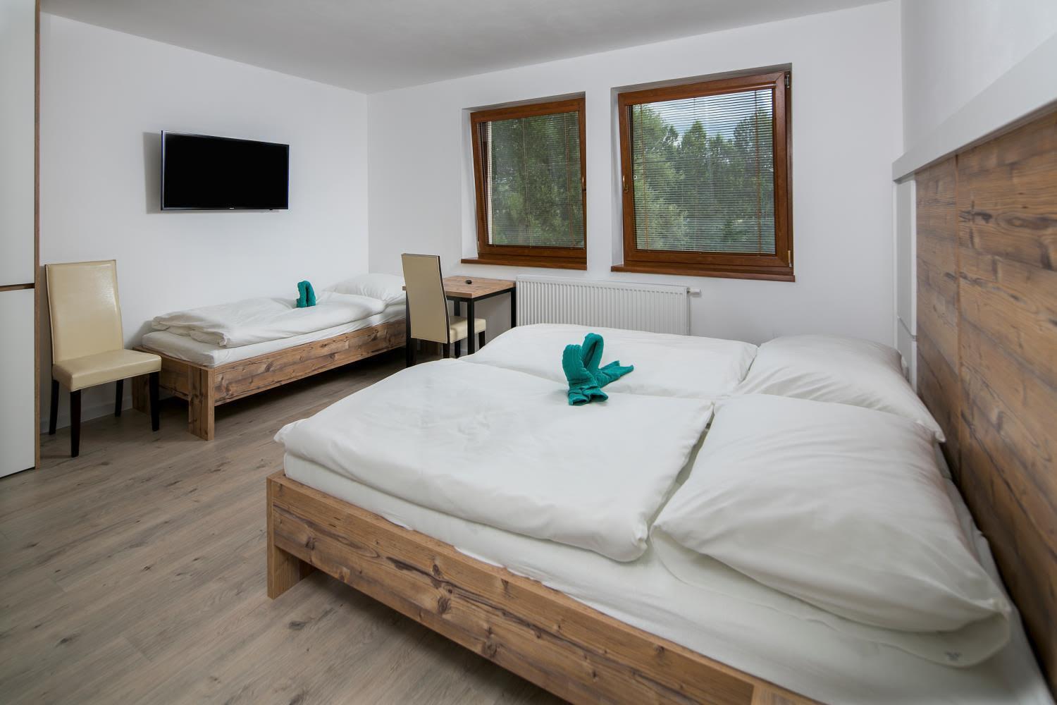 Standard King Room photo 1
