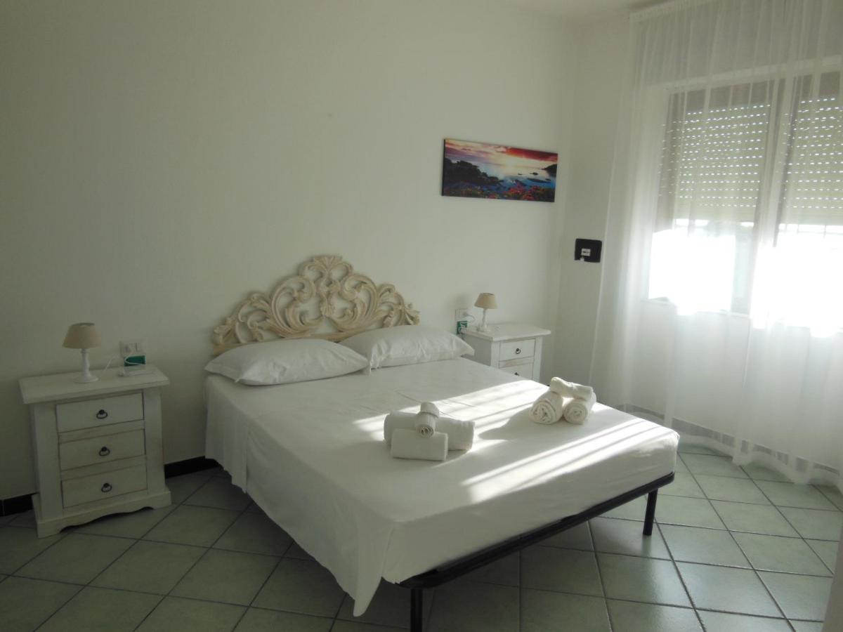 King Room with Sea View - Photo 1