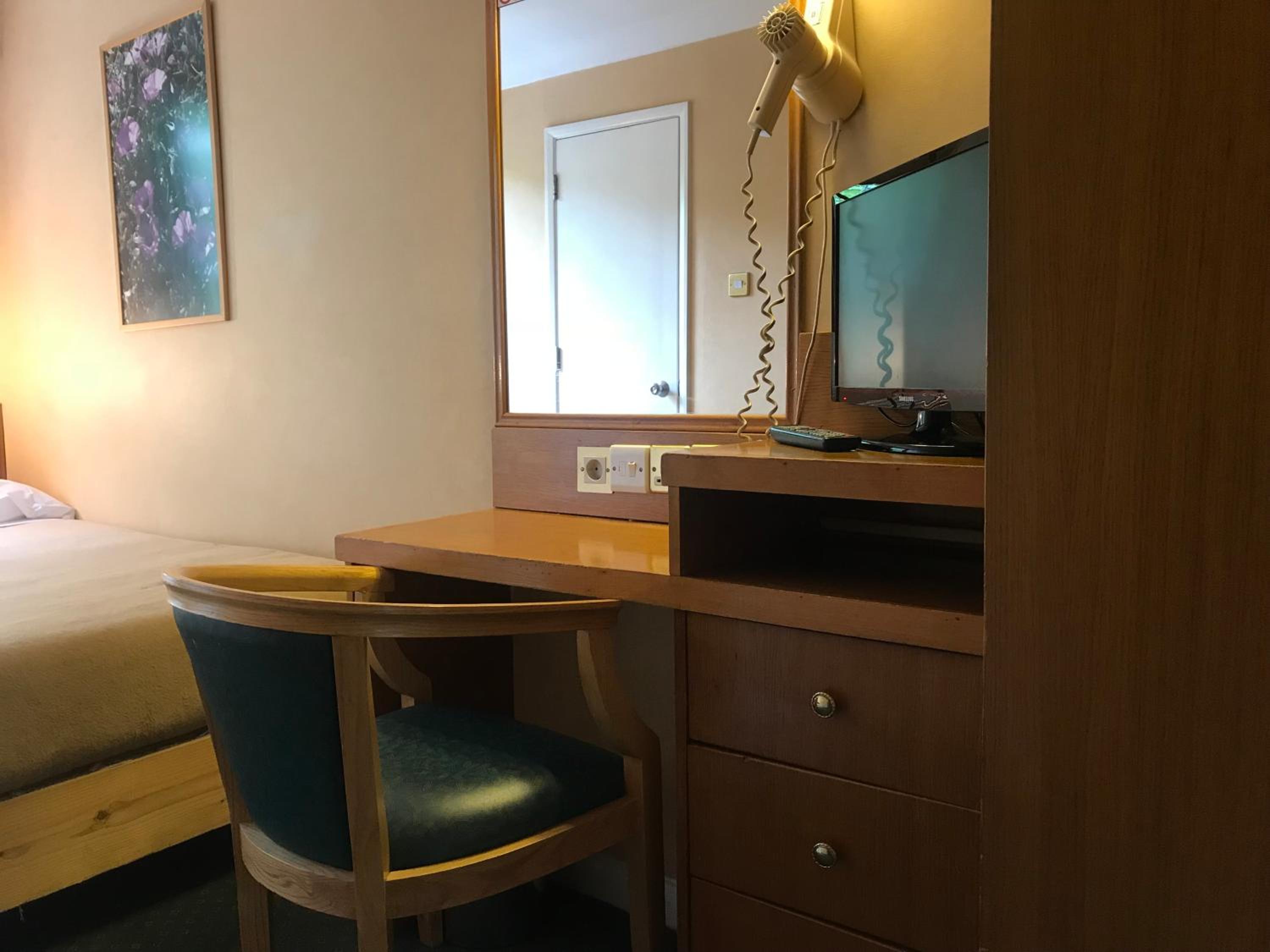 Small Double Room photo 2
