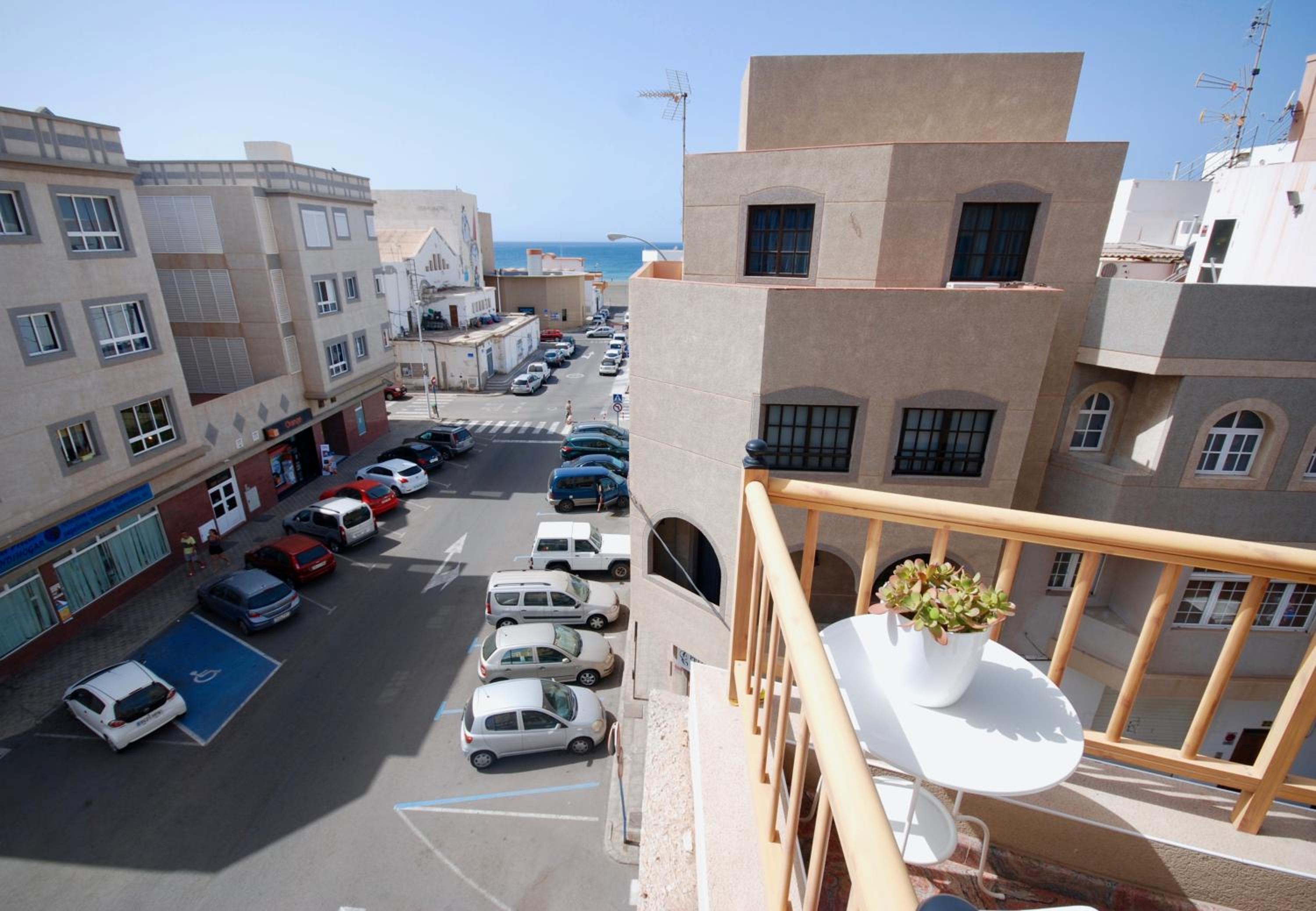 Apartment with Balcony - Photo 8