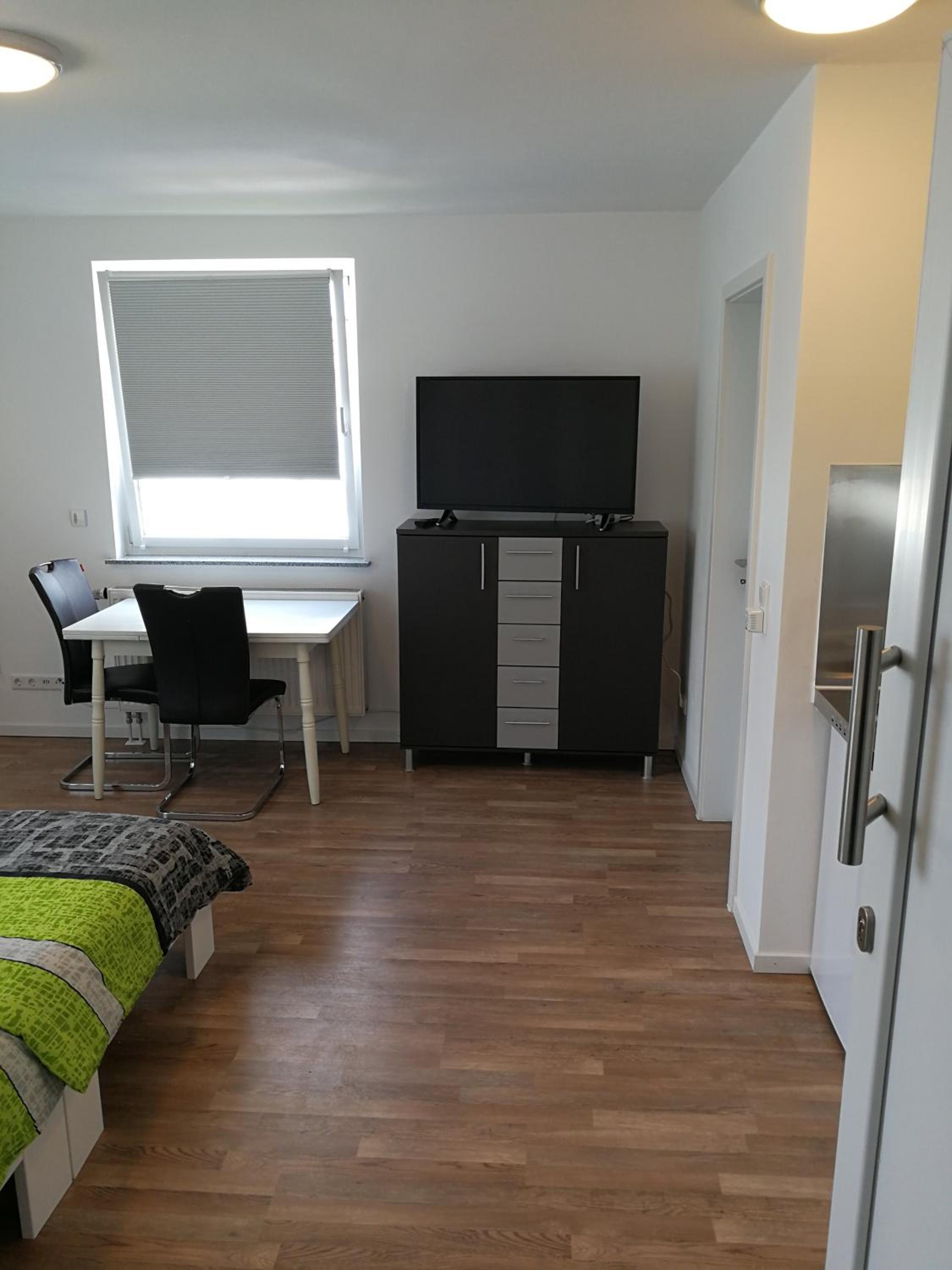 Apartment photo 2