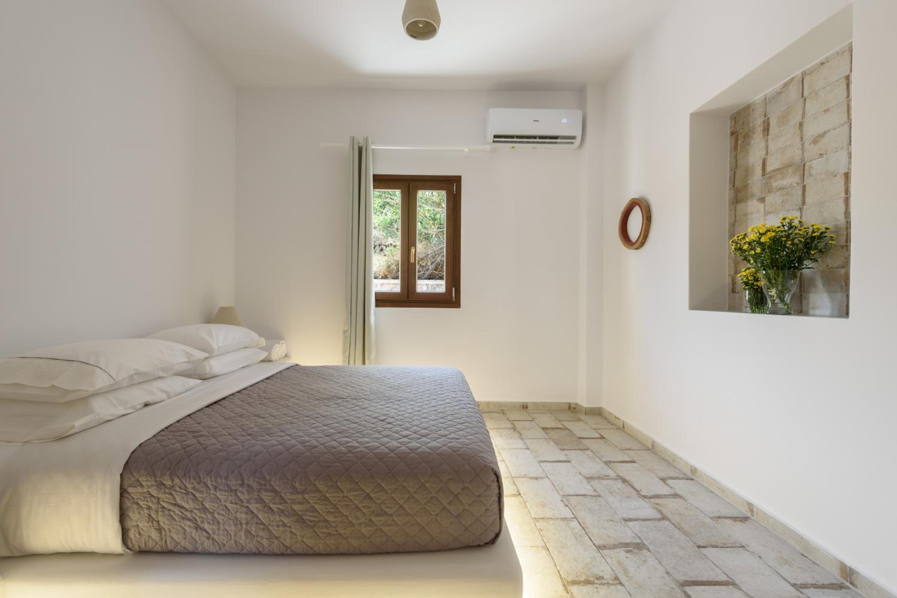 Luxury Quadruple Room - Photo 21